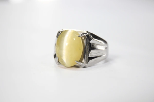 Who Should Wear Cat’s Eye Gemstones?