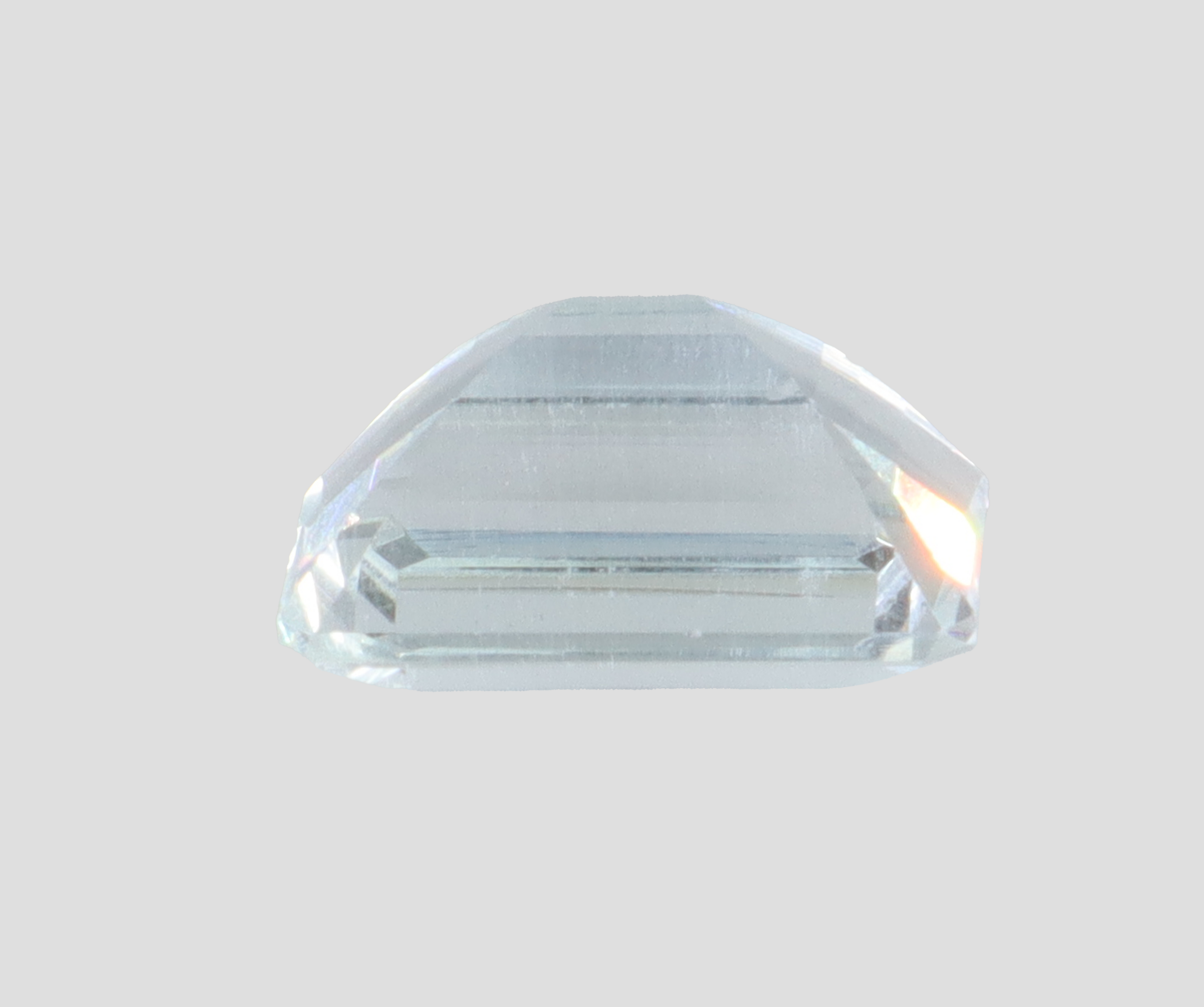 Aquamarine - 7.37 Carats