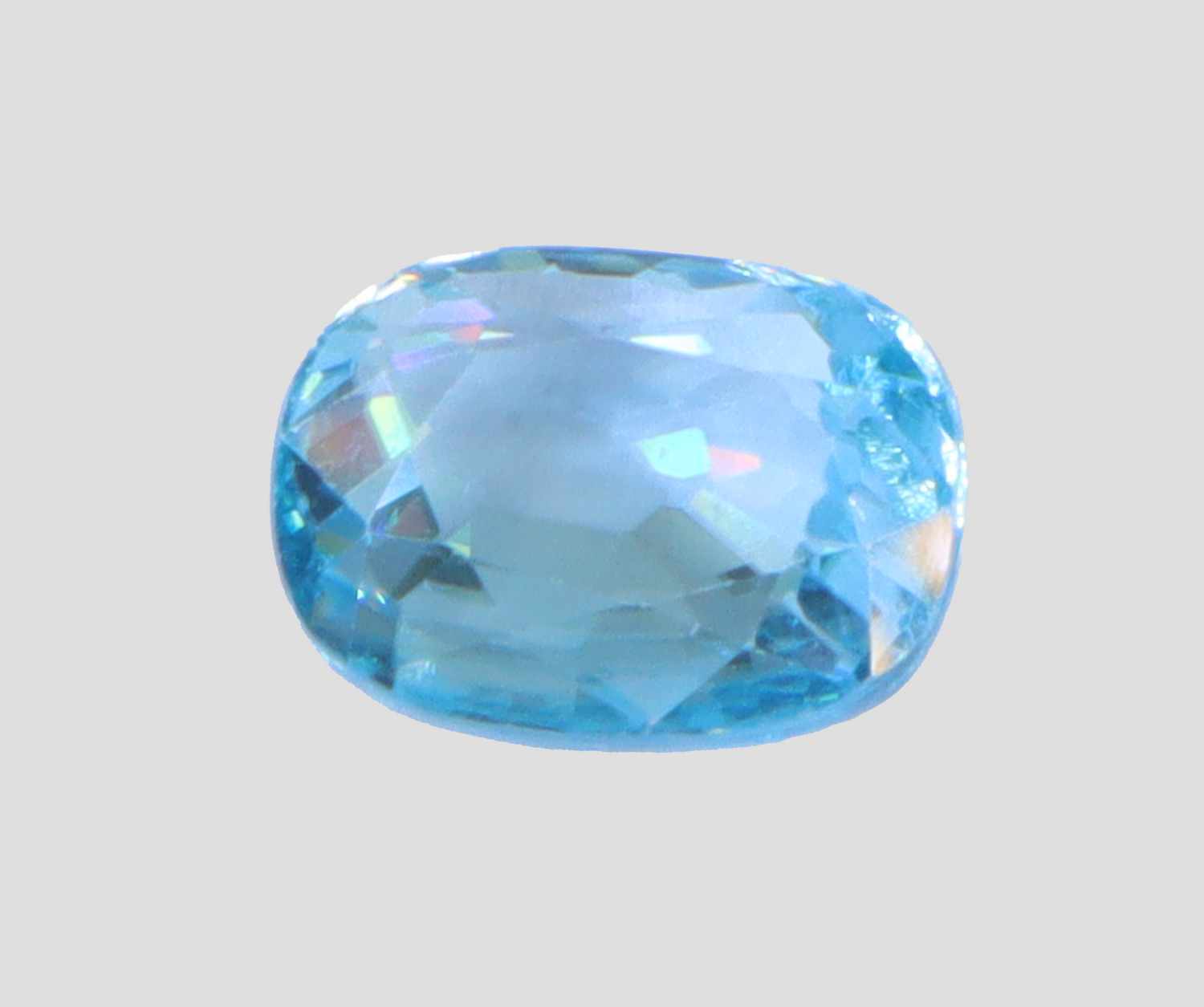 Blue Zircon - 5.64 Carats