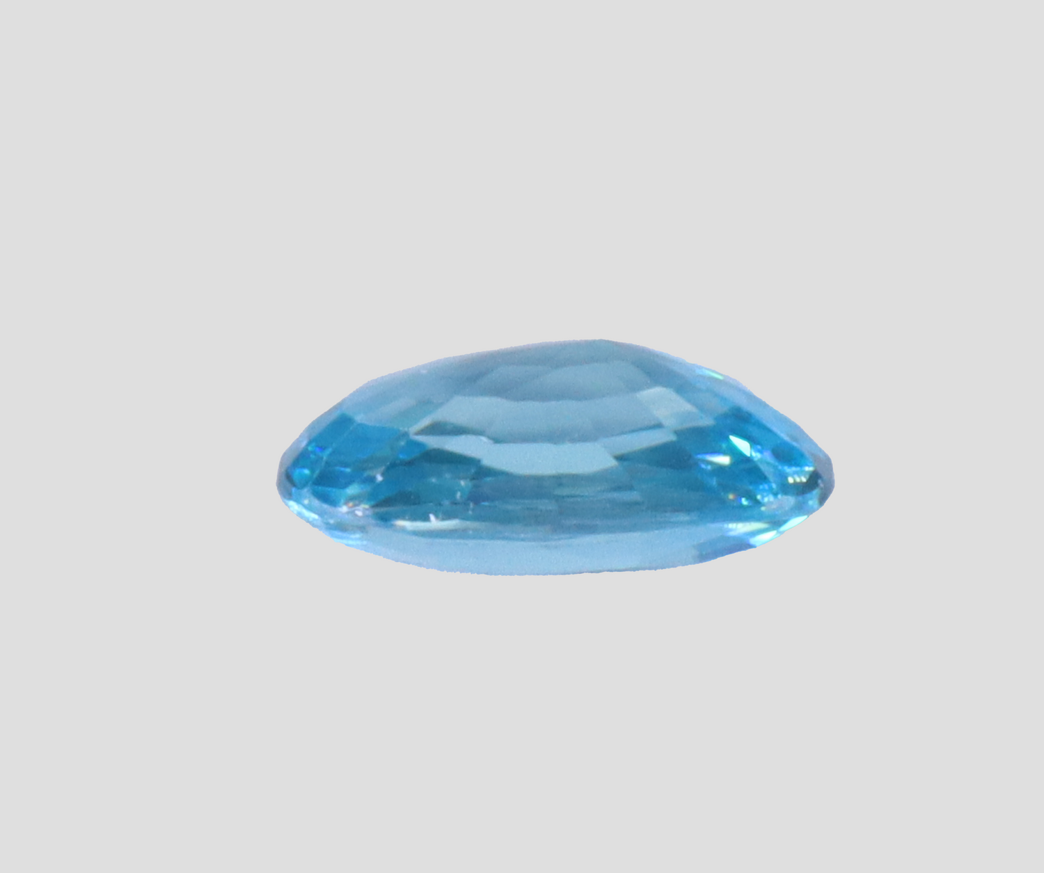 Blue Zircon - 5.47 Carats