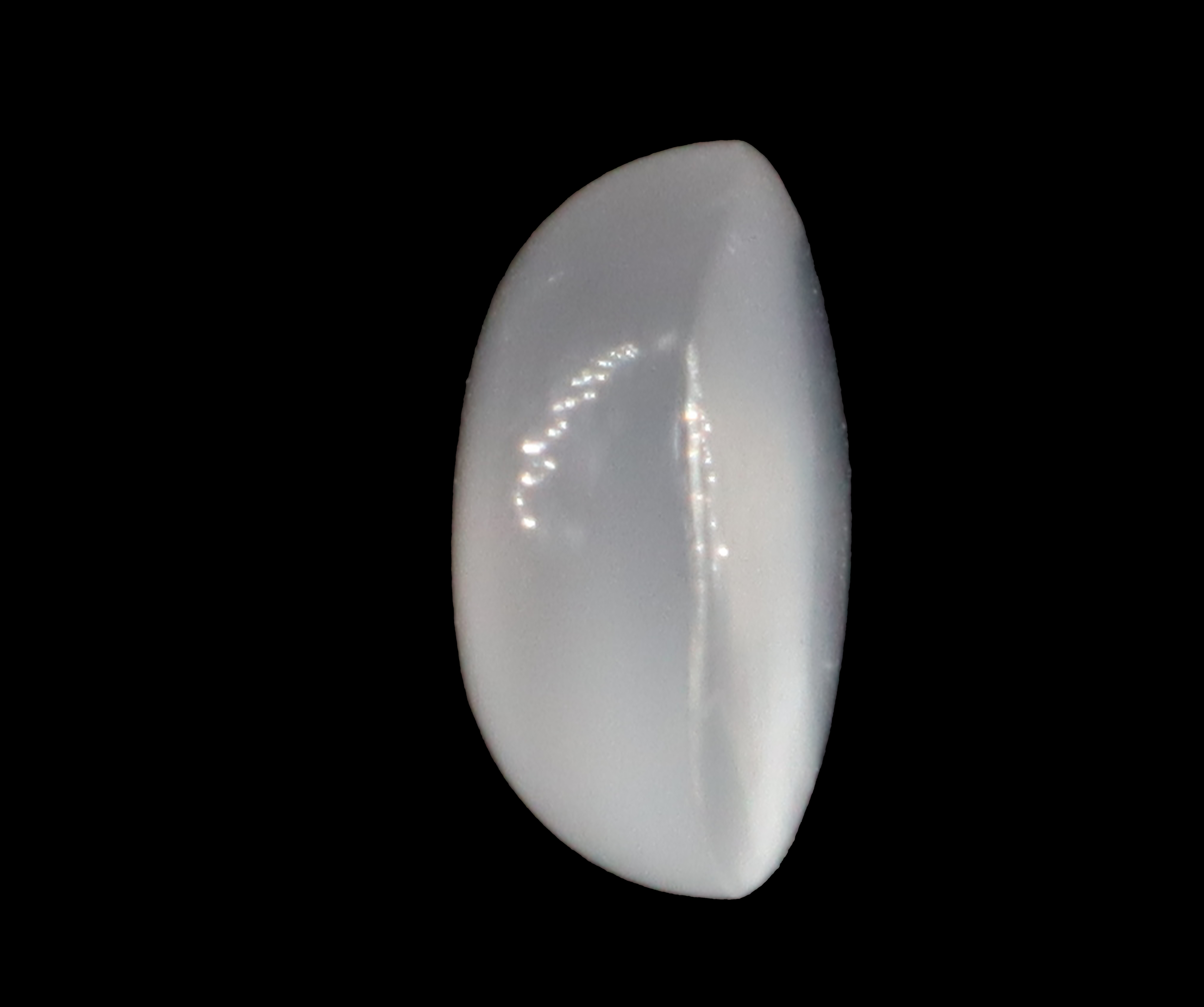 White Moonstone - 7.34 Carats