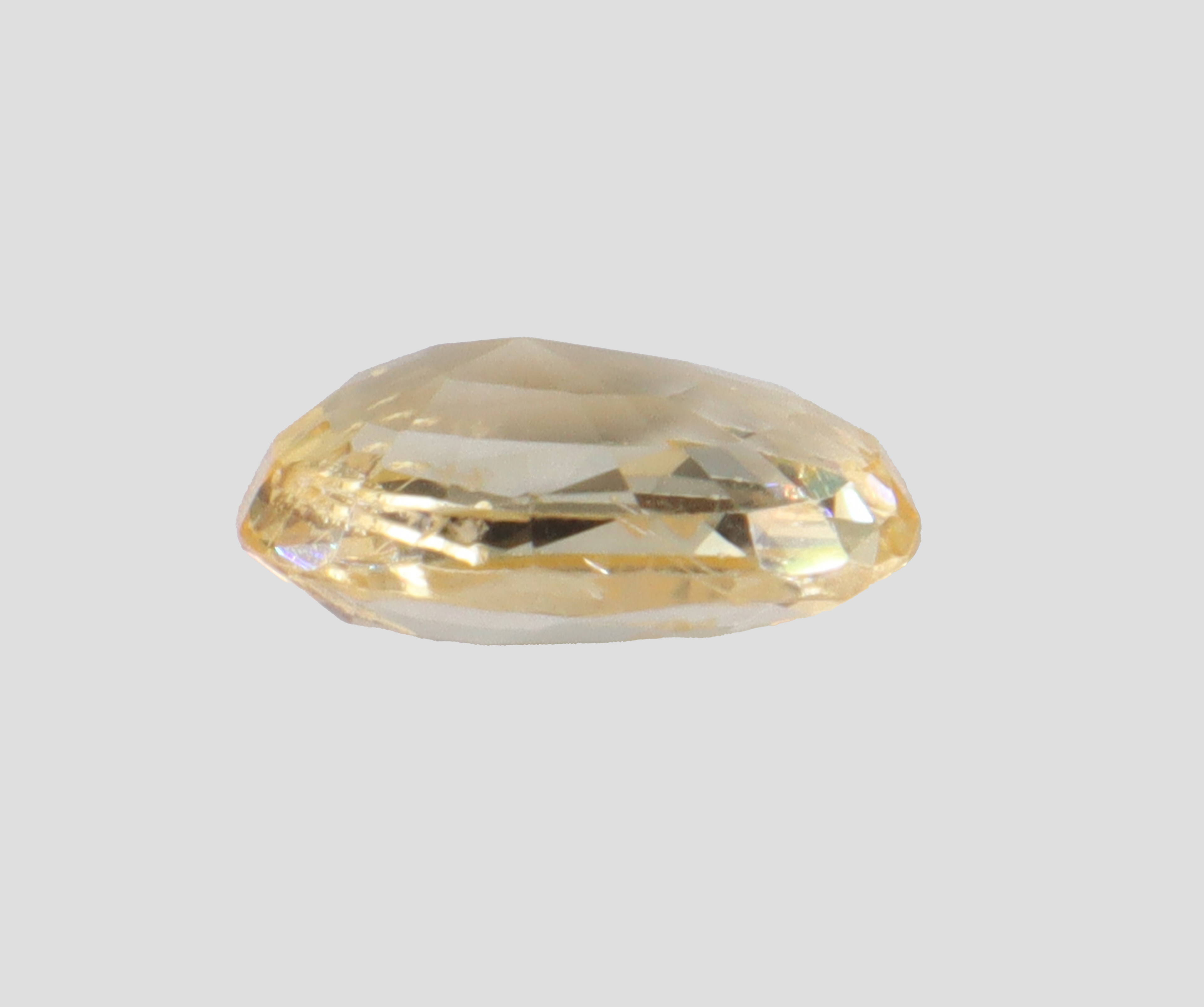 Yellow Sapphire - 5.12 Carat