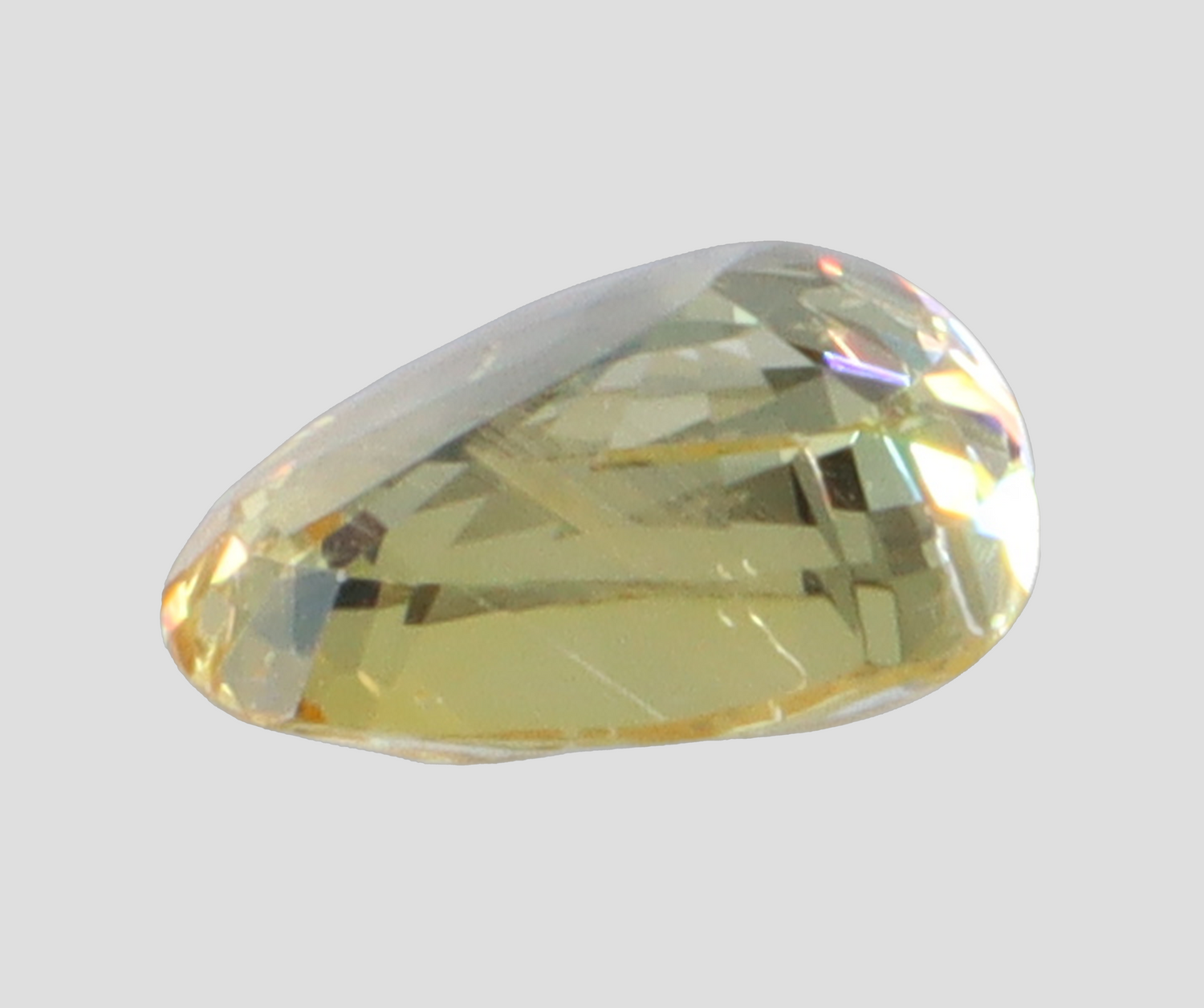Yellow Sapphire - 4.47 Carat