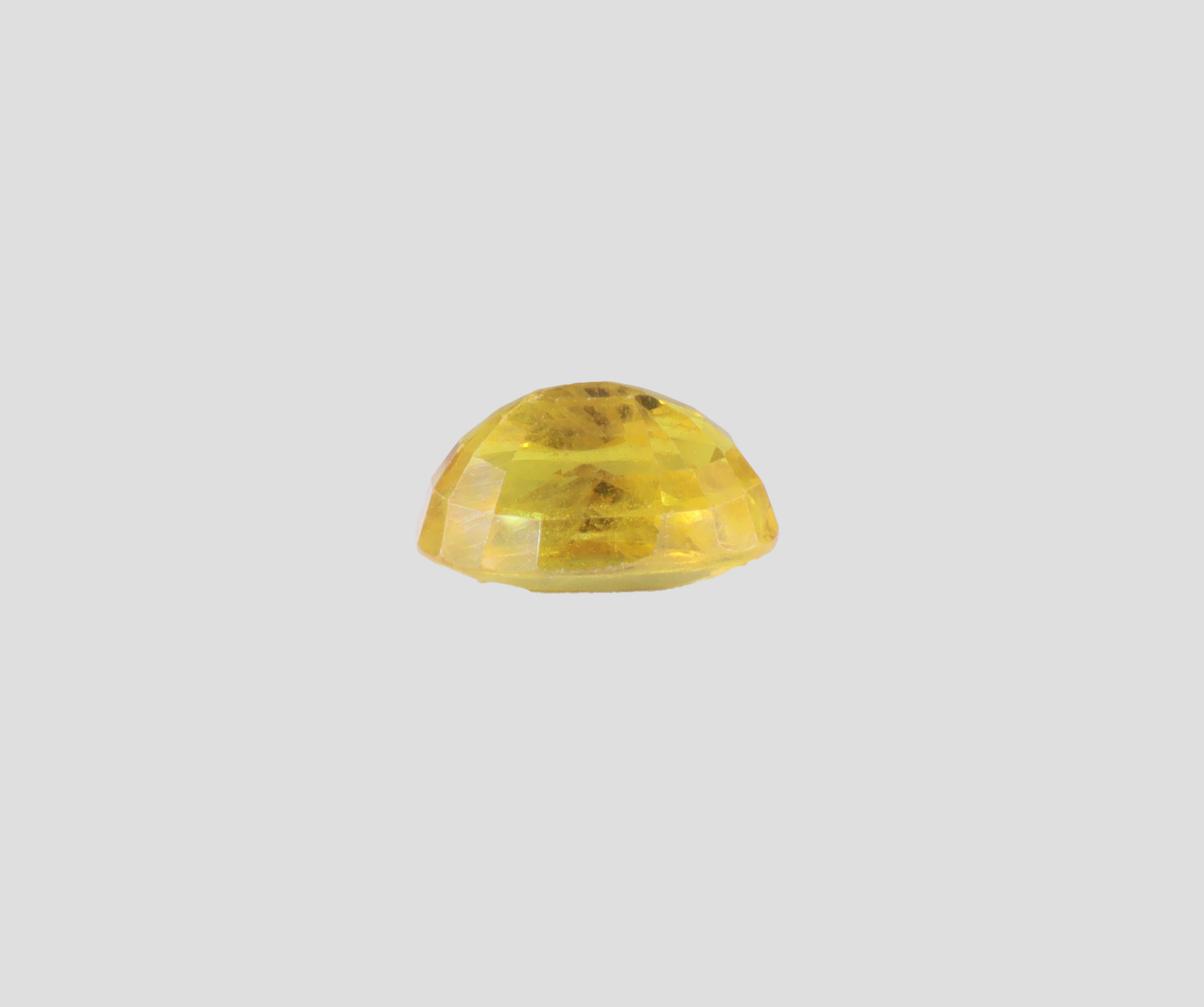 Yellow Sapphire - 8.00 Carats (Thailand)