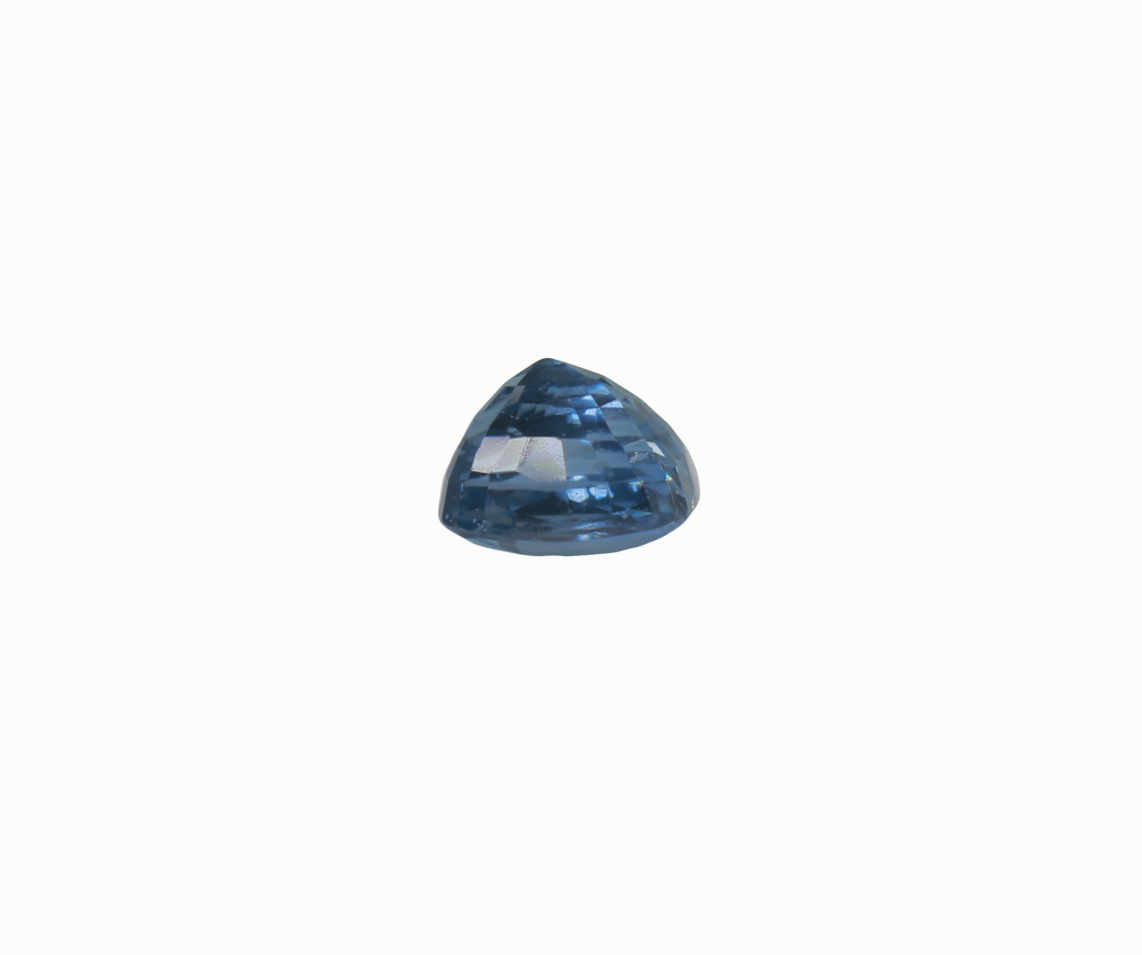 Blue Sapphire - 6.11 Carats