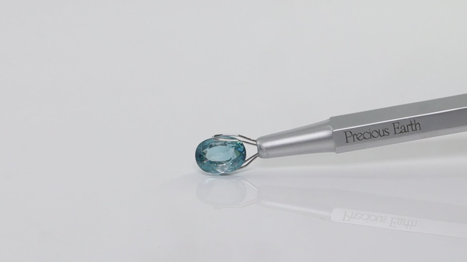 Blue Zircon - 5.63 Carats