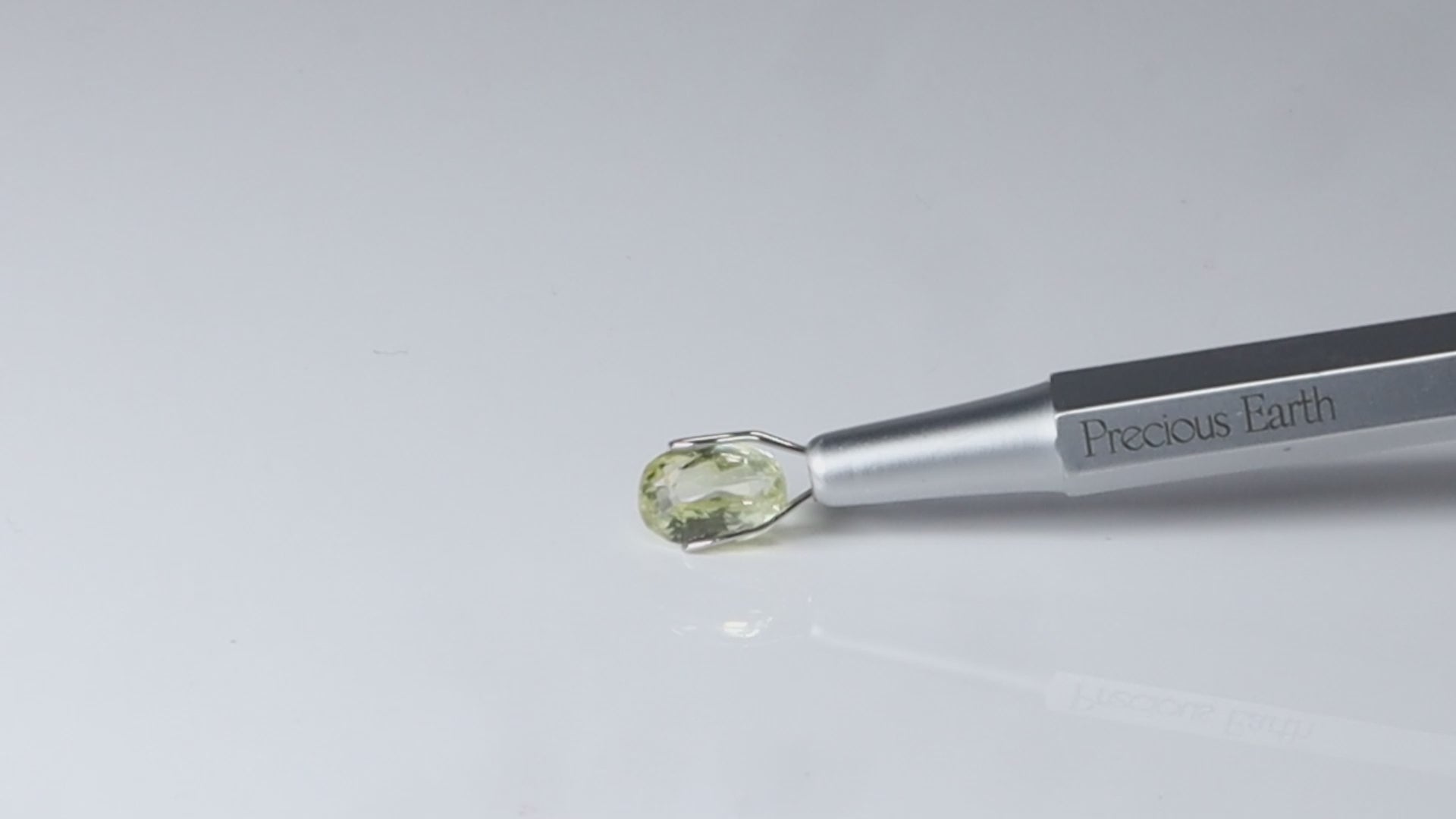 Yellow Sapphire - 2.83 Carats