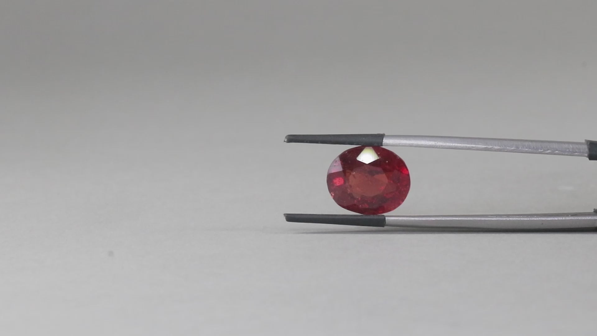 Hessonite - 6.22 Carat
