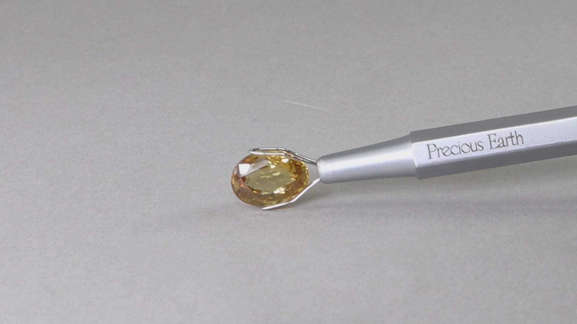 Yellow Zircon - 8.49 Carats