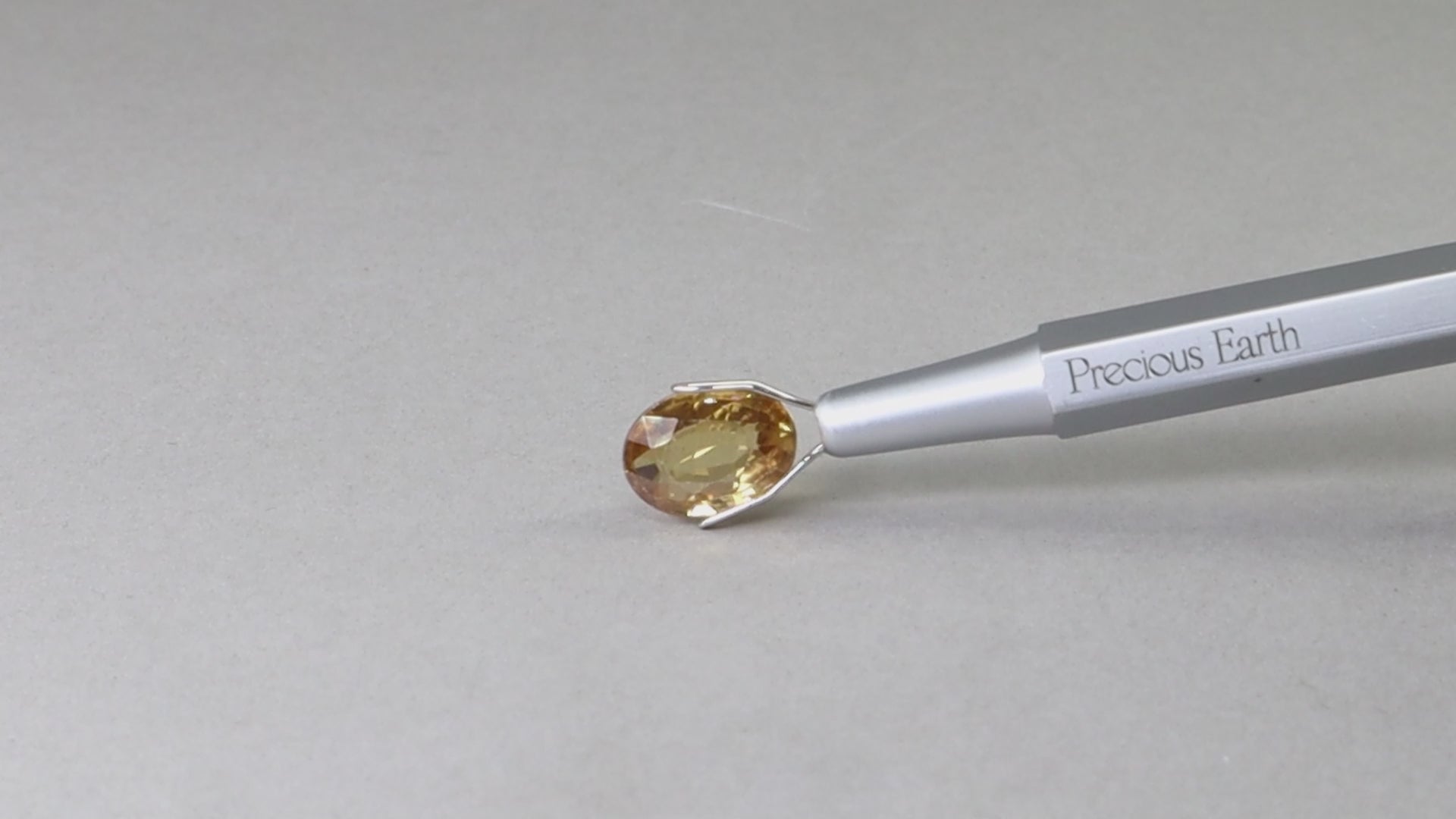 Yellow Zircon - 6.71 Carats