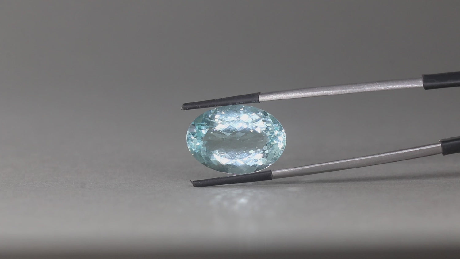 Aquamarine - 9.05 Carats