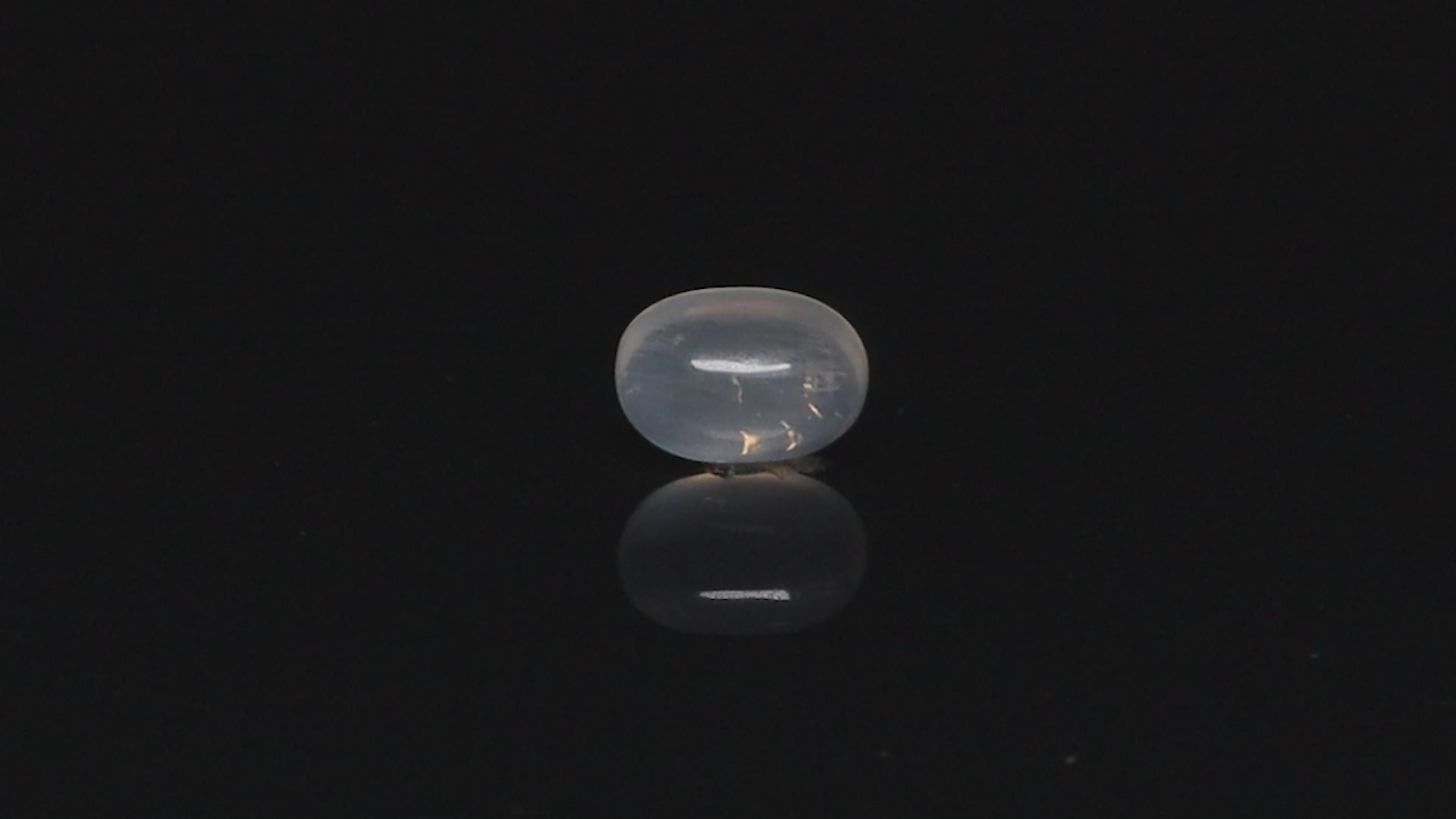 White Moonstone - 6.28 Carats