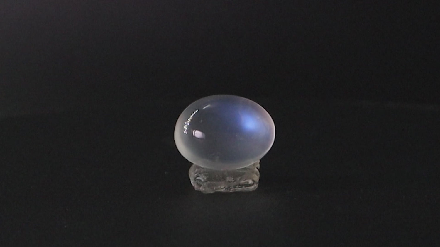 Blue Moonstone - 6.77 Carats