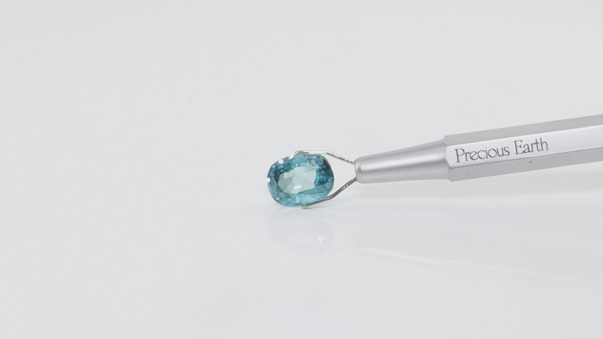 Blue Zircon - 7.17 Carats