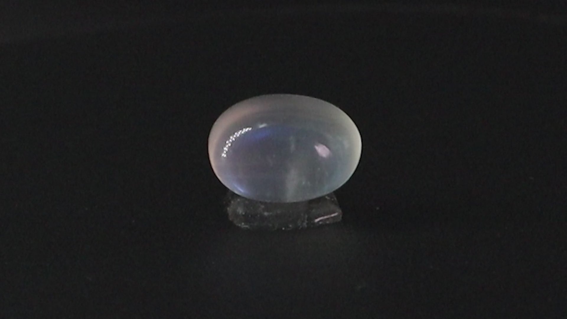Blue Moonstone - 7.22 Carats
