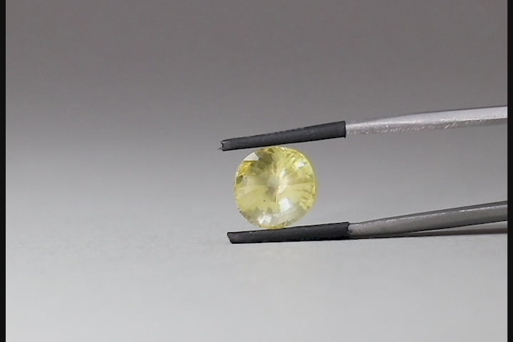 Yellow Sapphire - 5.08 Carats