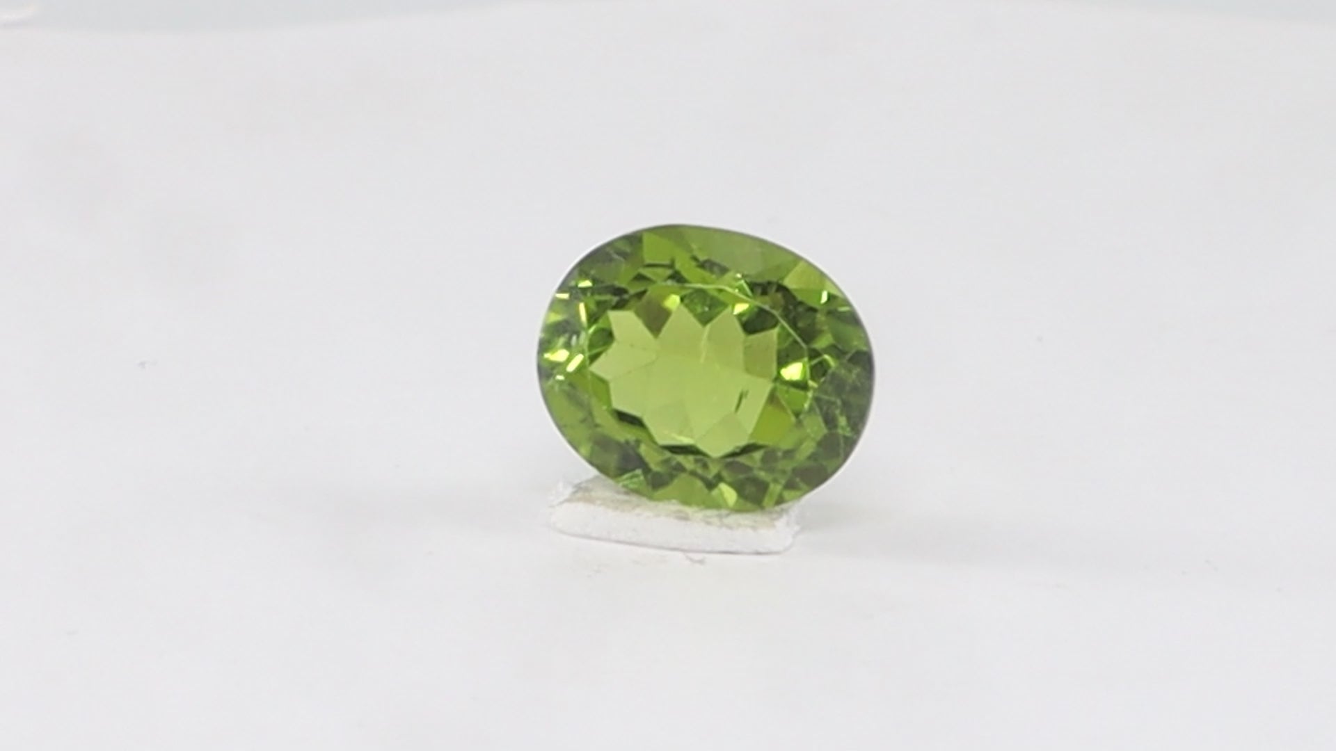 Peridot - 10.73 Carats