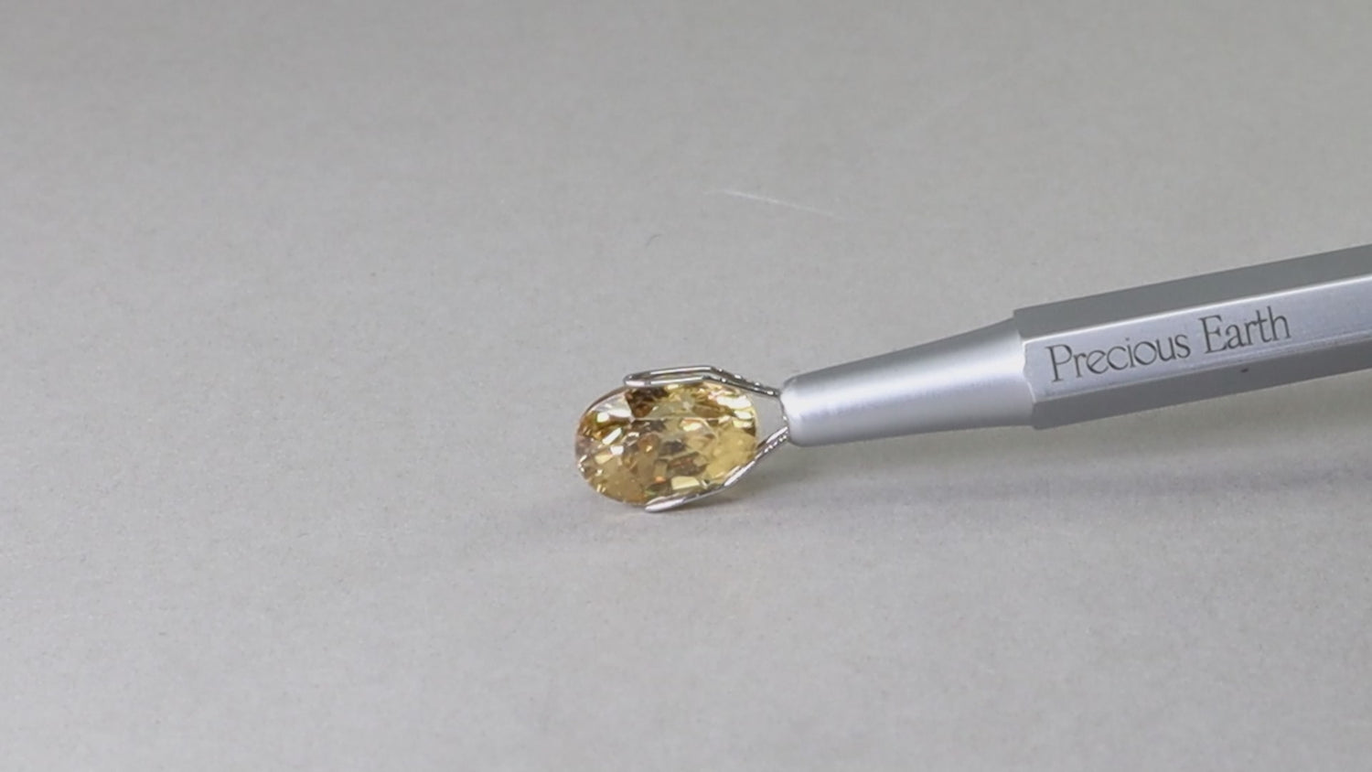 Yellow Zircon - 7.00 Carats