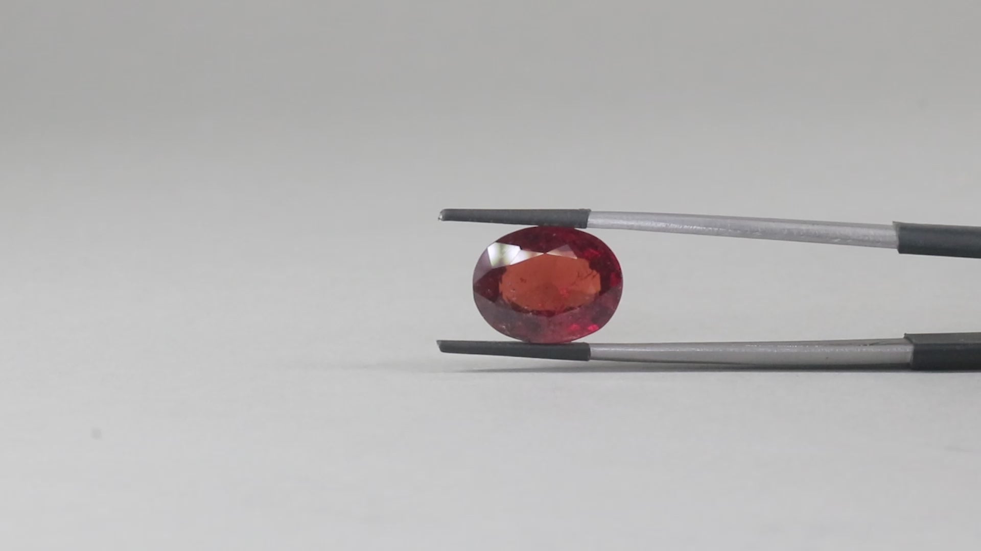Hessonite - 8.37 Carats
