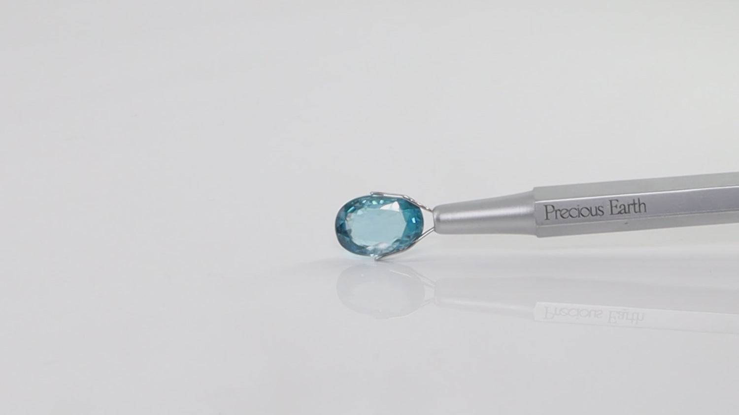 Blue Zircon - 6.89 Carats