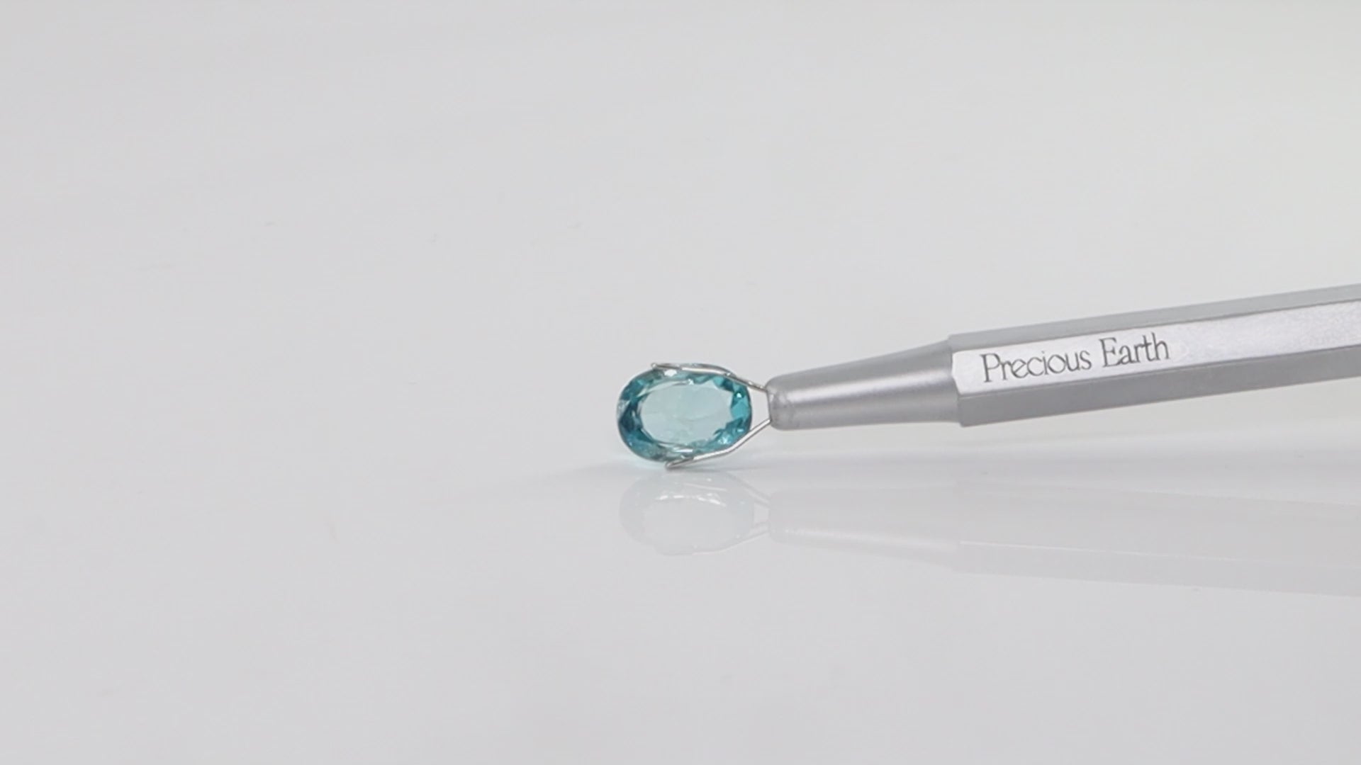 Blue Zircon - 4.48 Carats