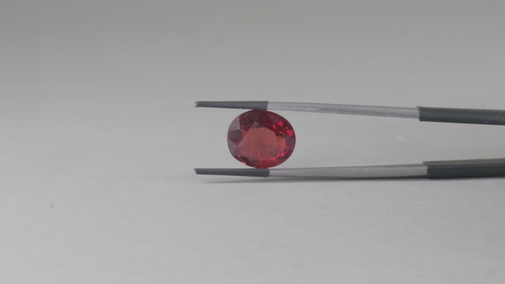 Hessonite - 8.67 Carats