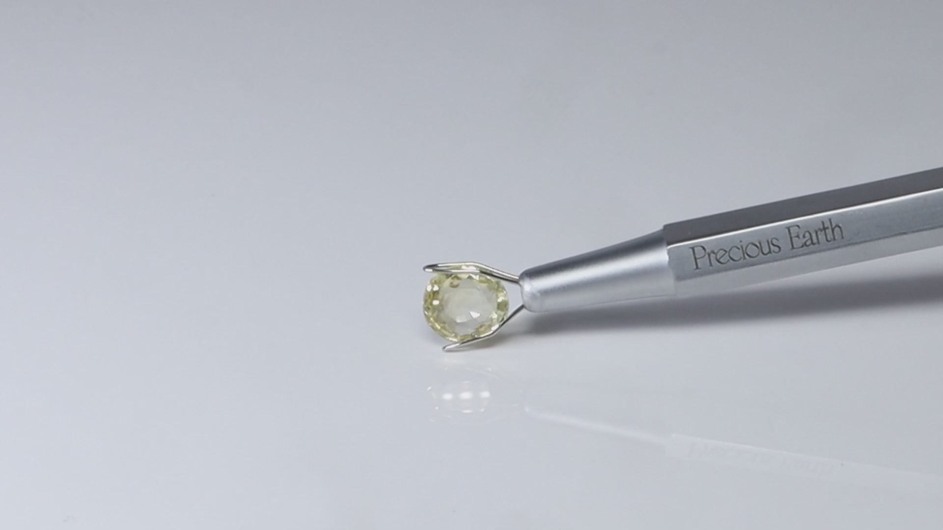 Yellow Sapphire - 3.07 Carats