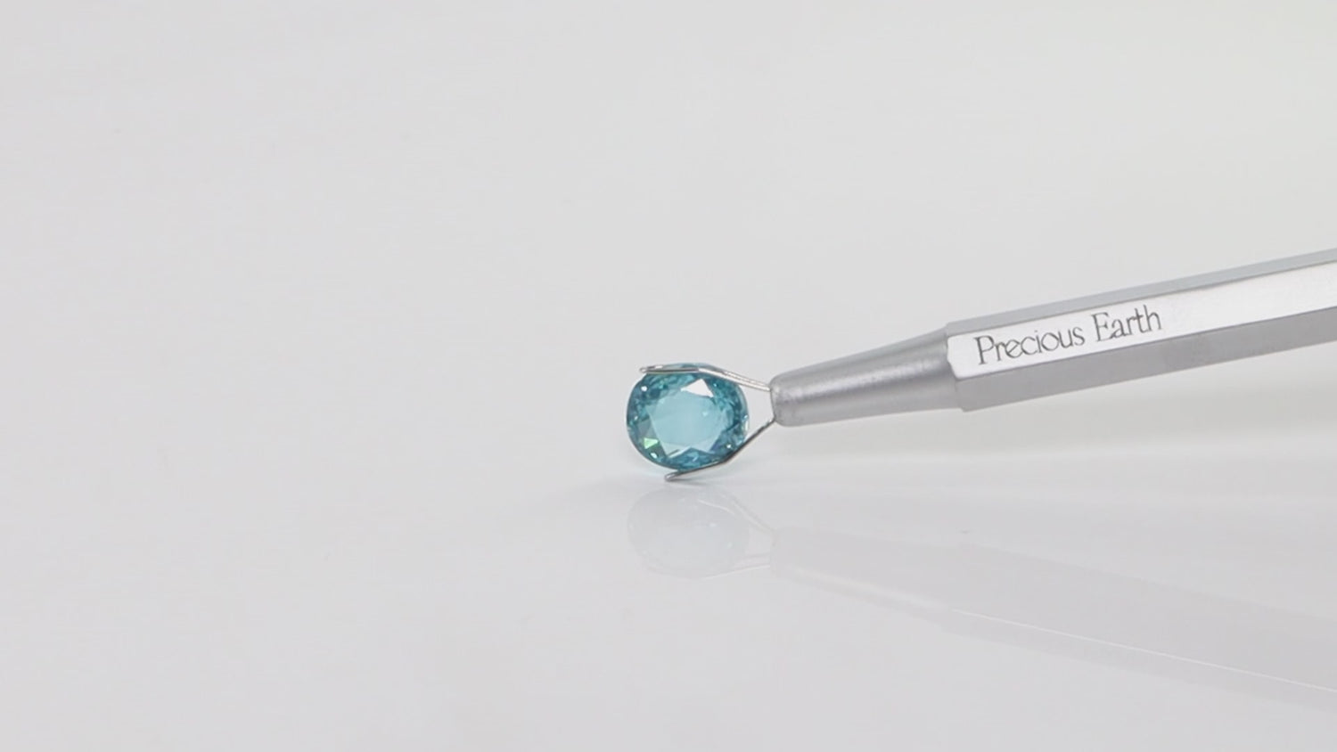 Blue Zircon - 5.21 Carats
