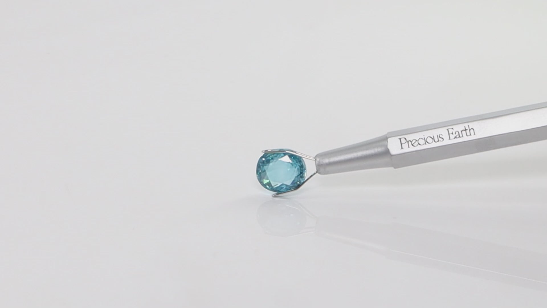 Blue Zircon - 5.21 Carats