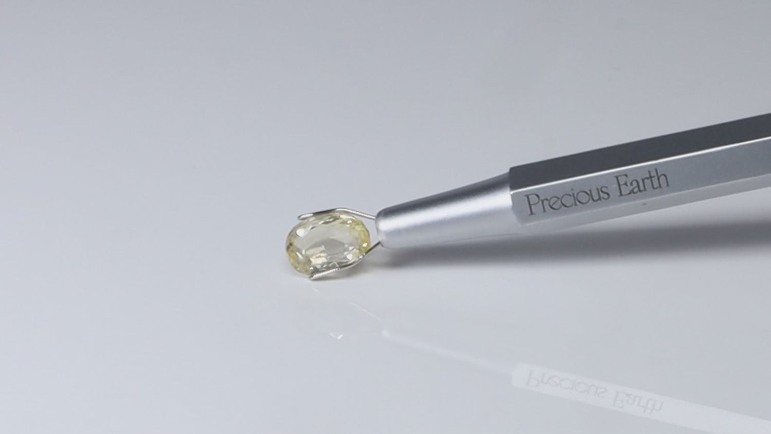 Yellow Sapphire - 3.09 Carats