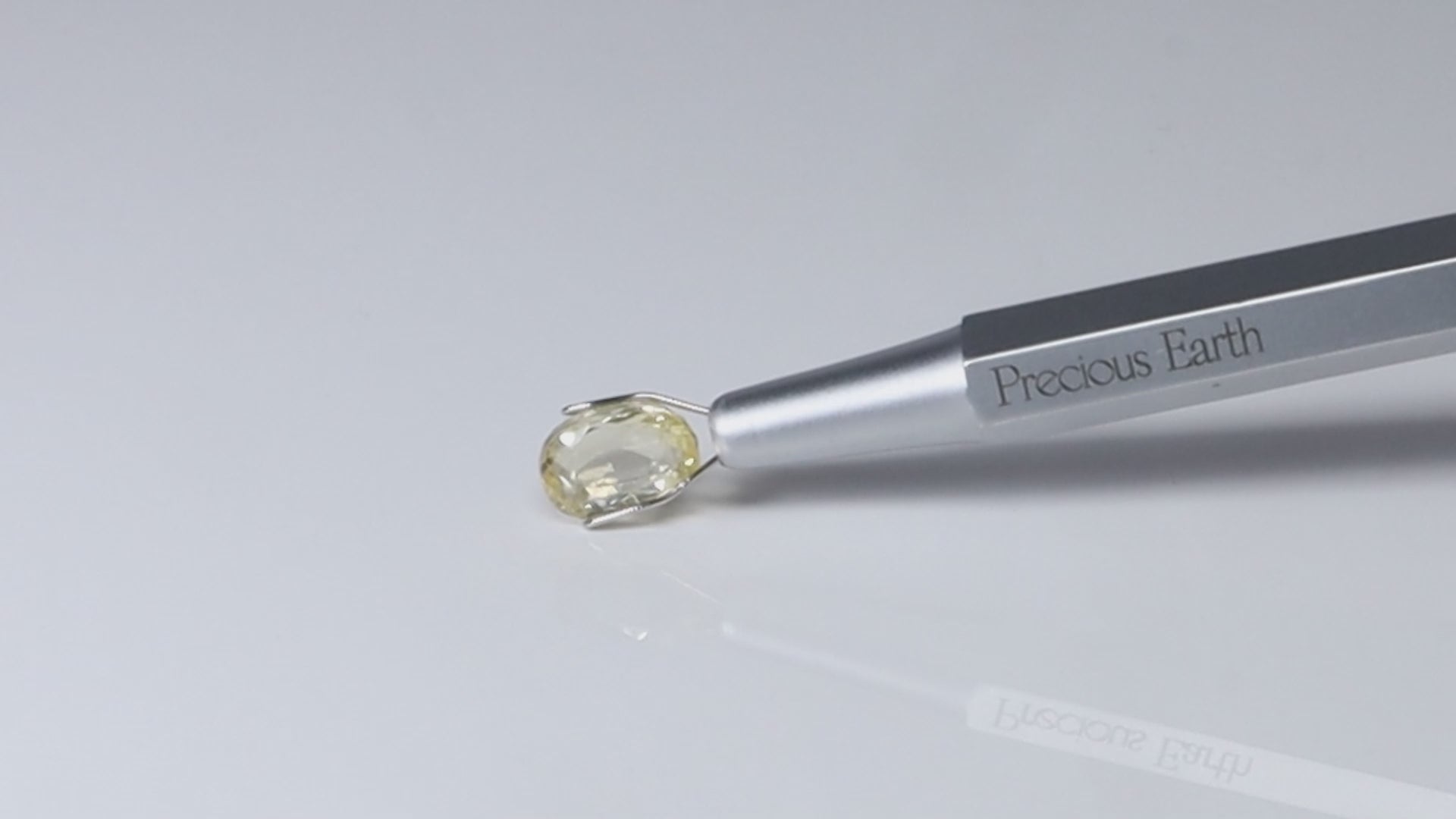 Yellow Sapphire - 3.09 Carats