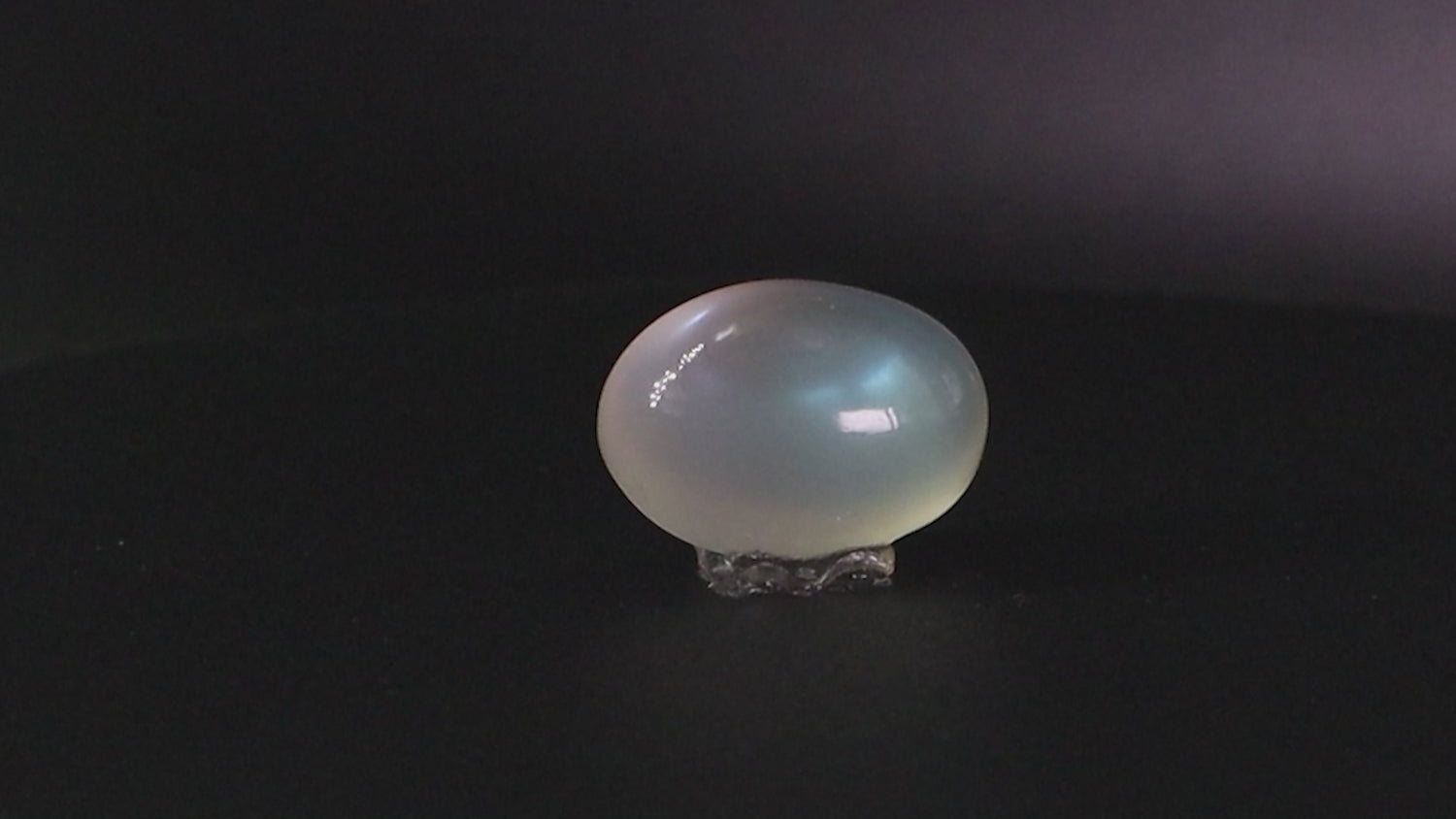 Blue Moonstone - 20.02 Carats