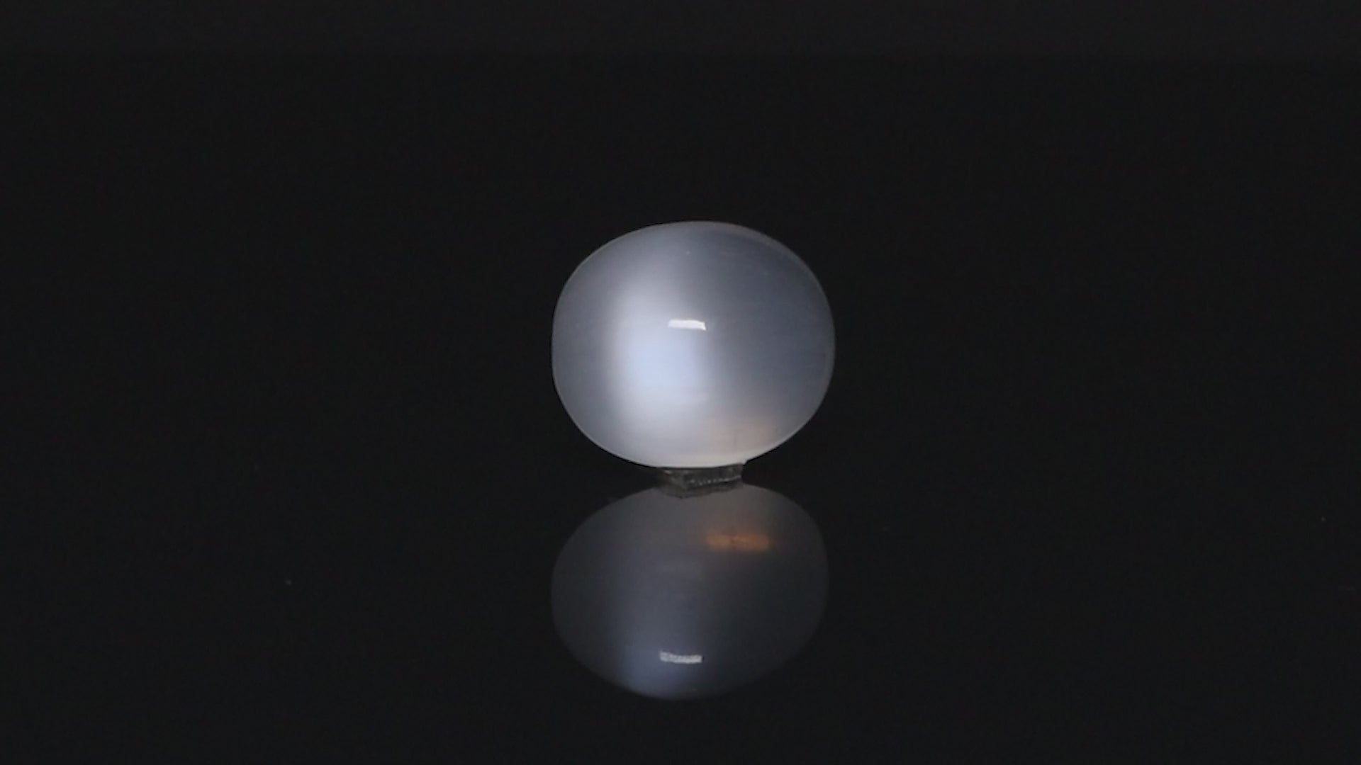 White Moonstone - 19.88 Carats