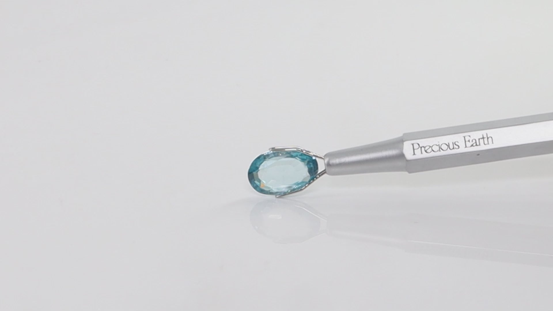 Blue Zircon - 5.37 Carats
