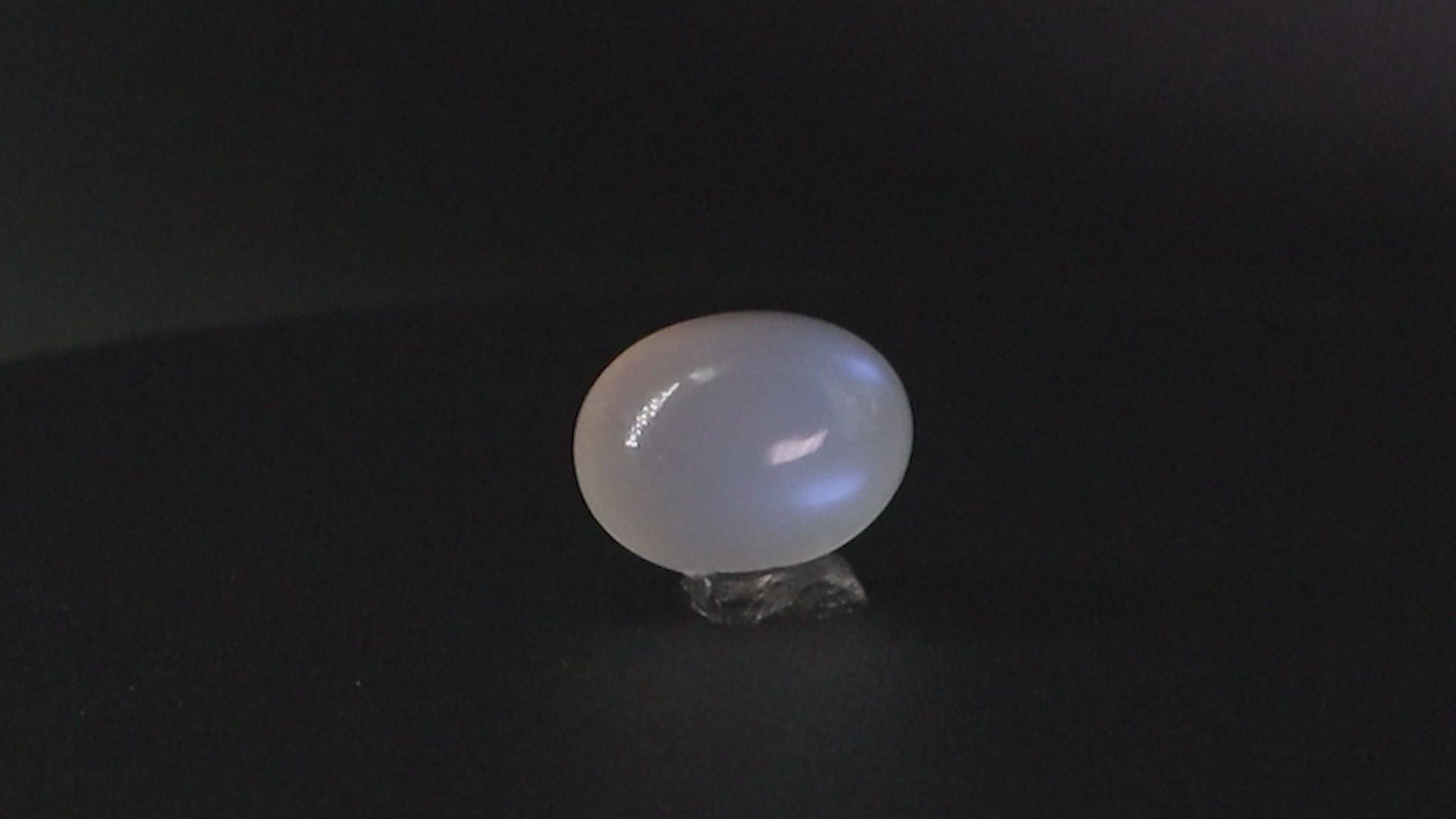 Blue Moonstone - 15.68 Carats