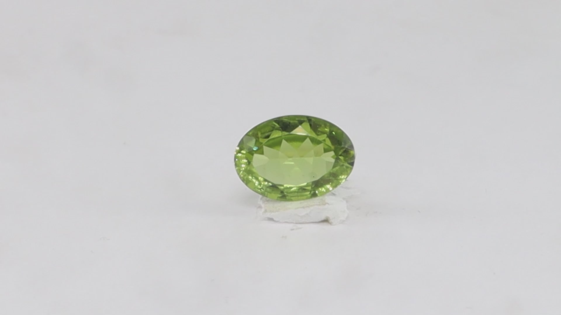 Peridot - 4.72 Carats