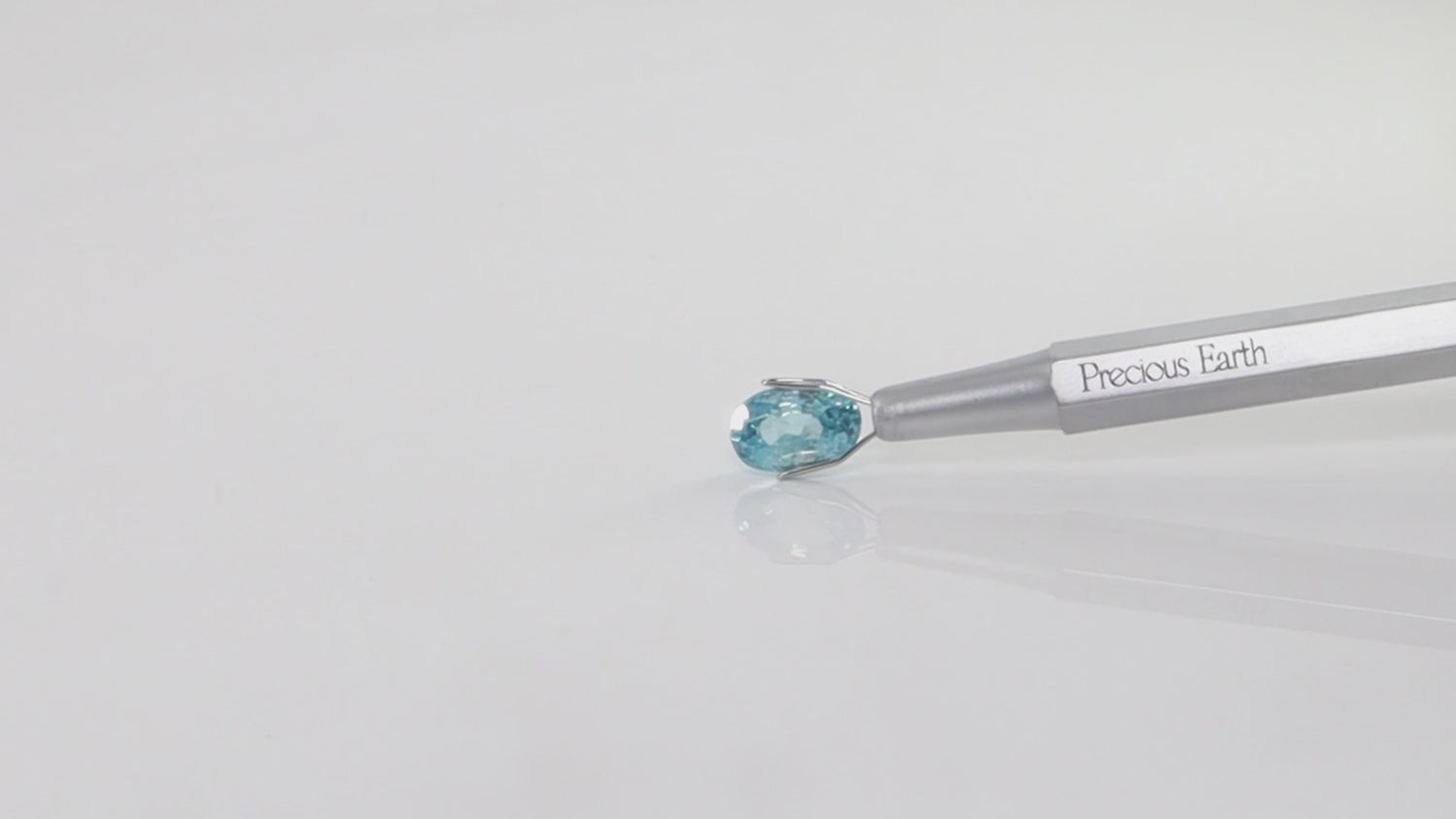 Blue Zircon - 5.38 Carats