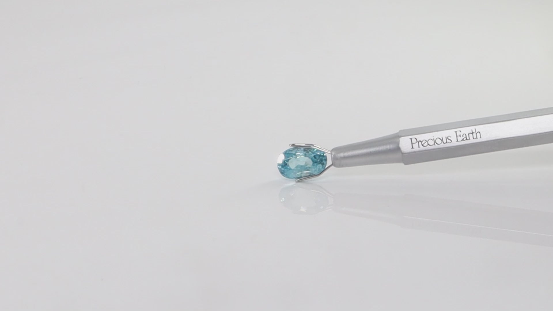 Blue Zircon - 5.38 Carats