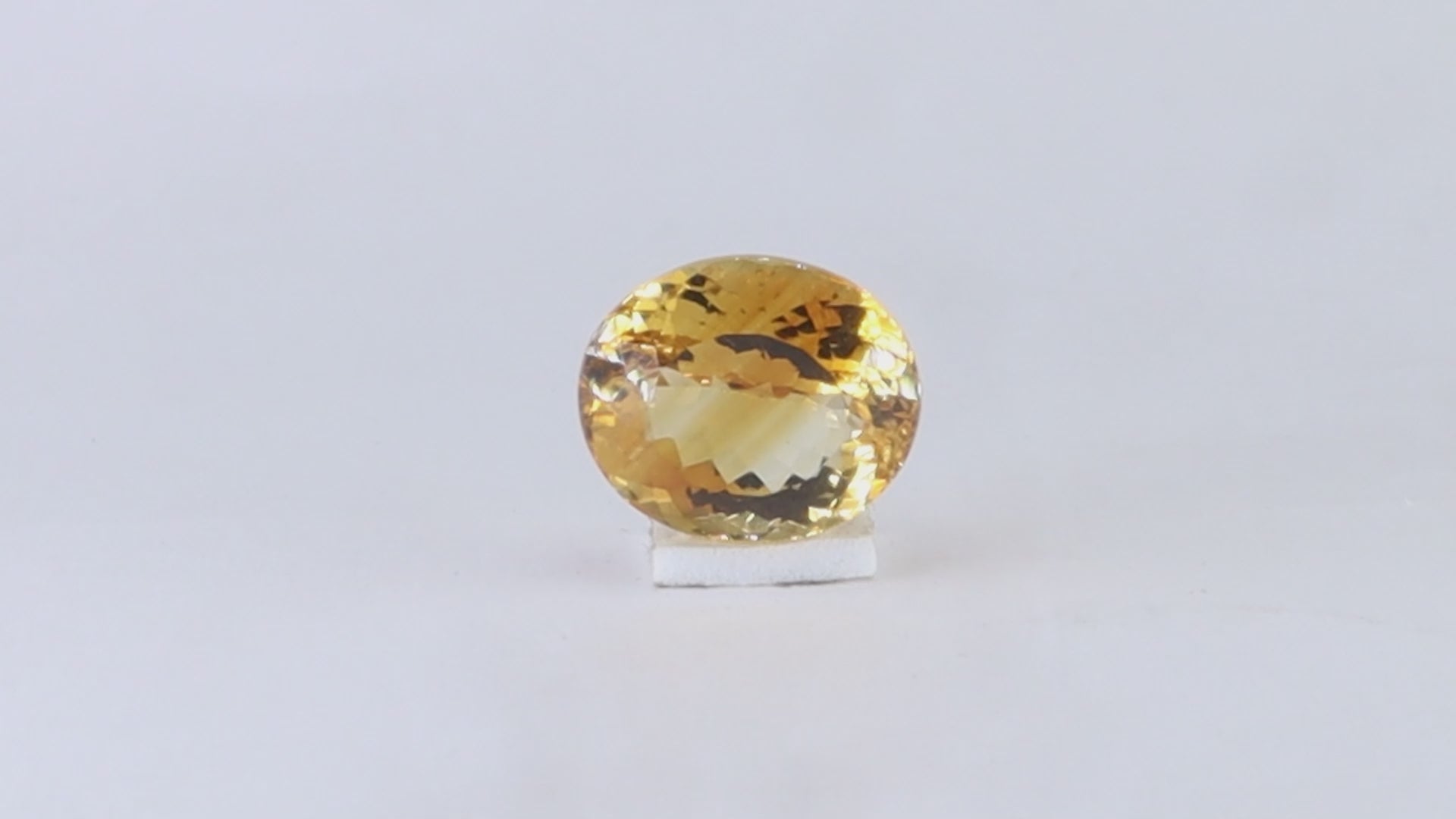 Citrine - 10.85 Carats