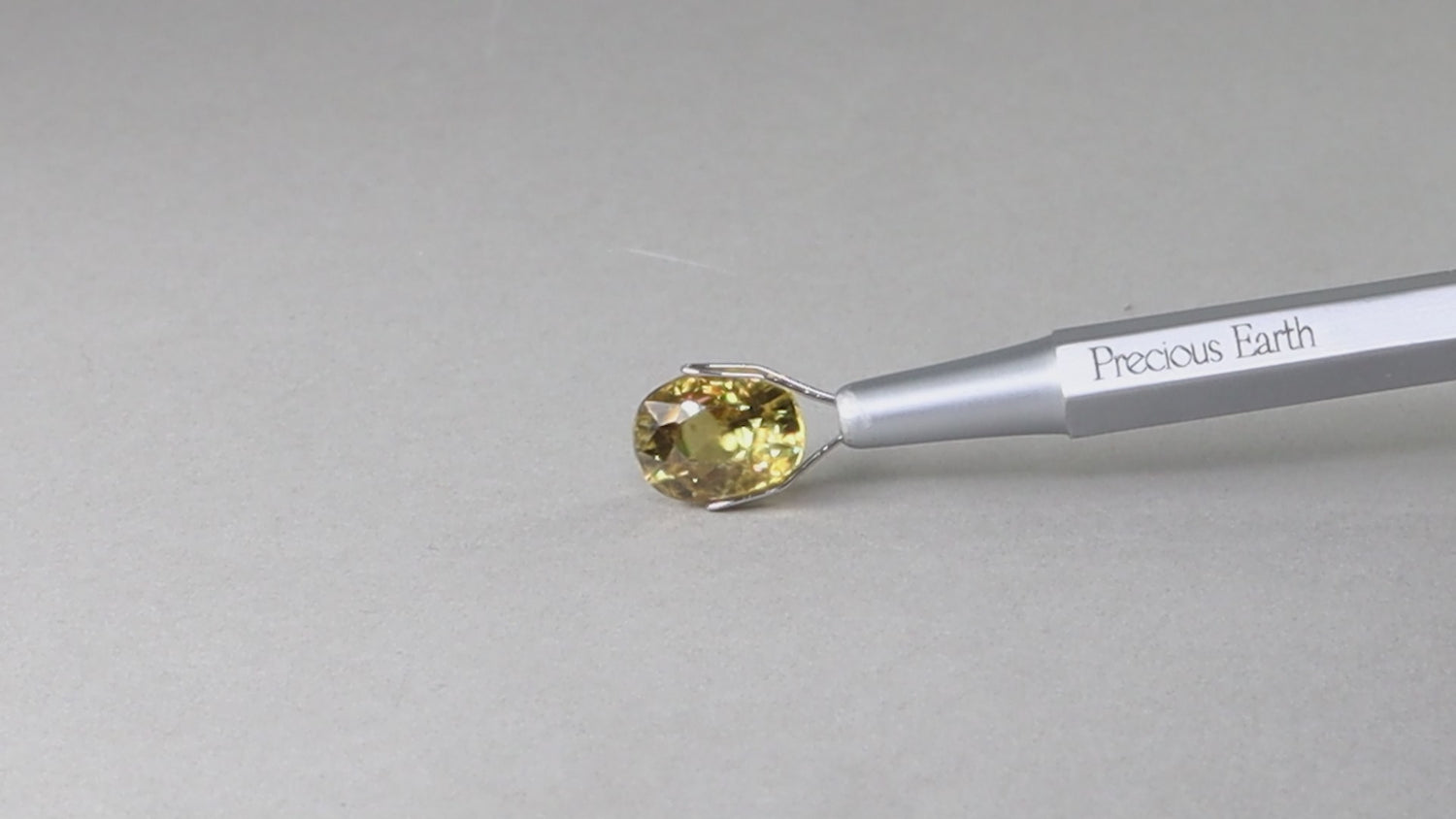 Yellow Zircon - 8.29 Carats