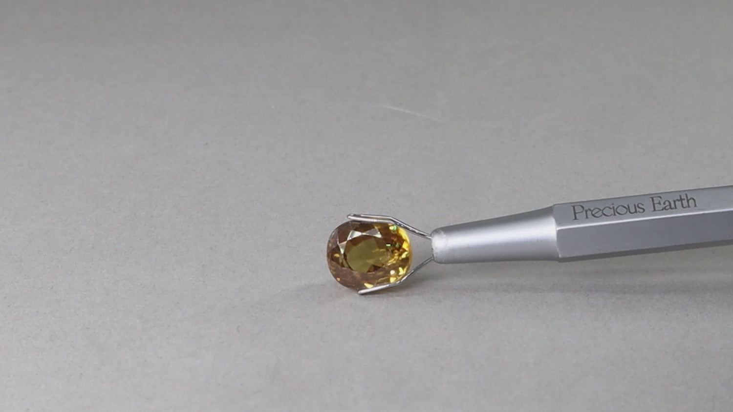 Yellow Zircon - 7.17 Carats