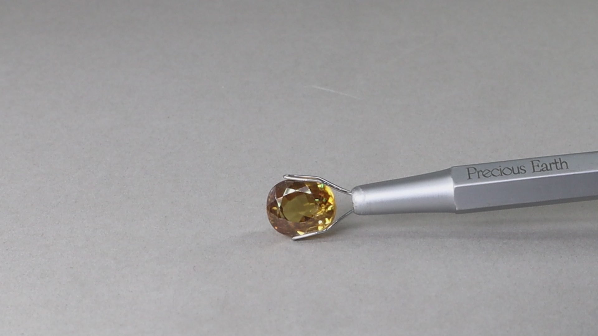 Yellow Zircon - 7.17 Carats