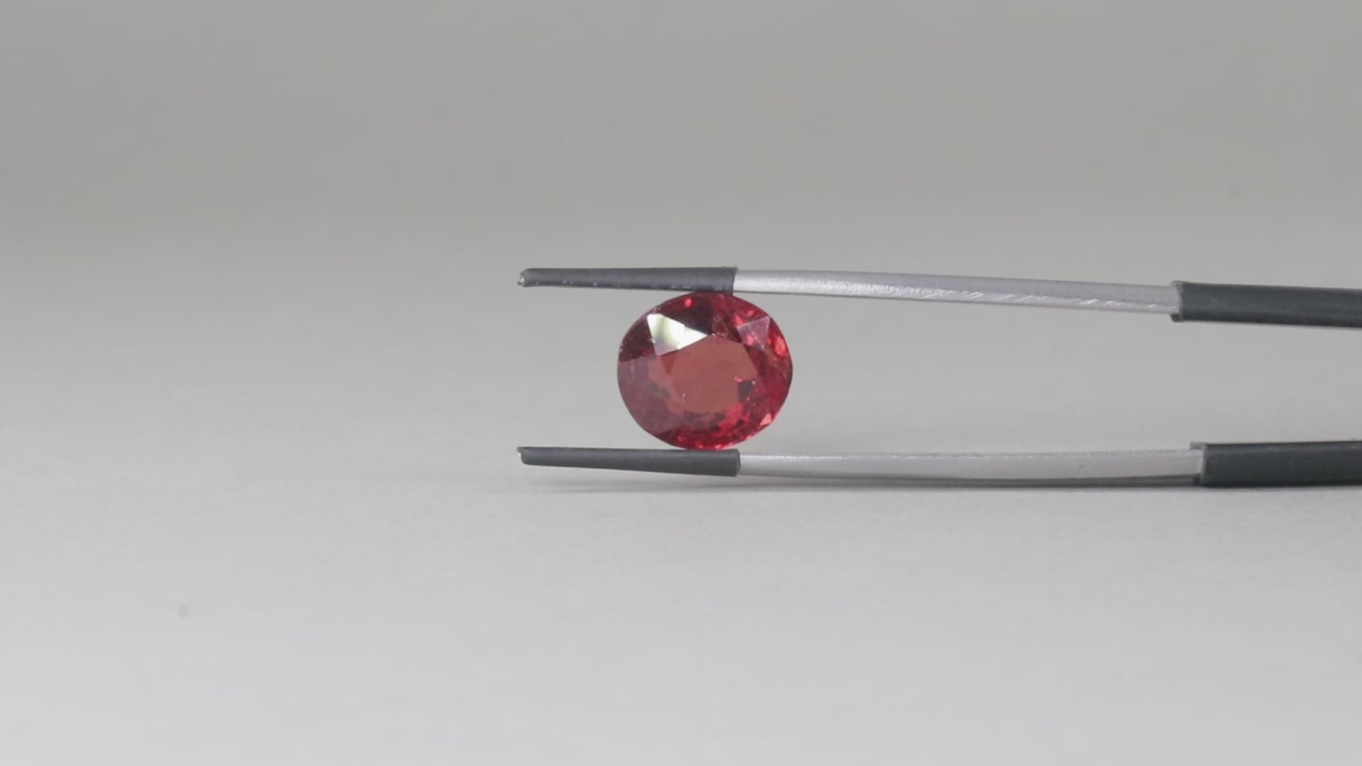 Hessonite - 6.44 Carats