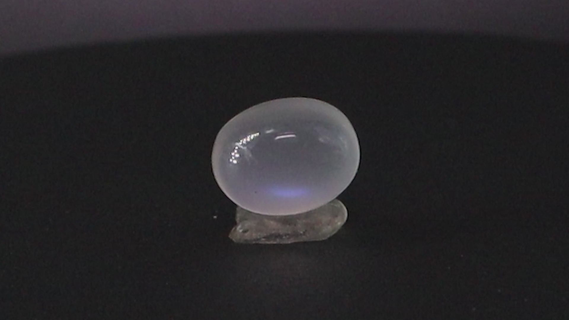 Blue Moonstone - 6.41 Carats