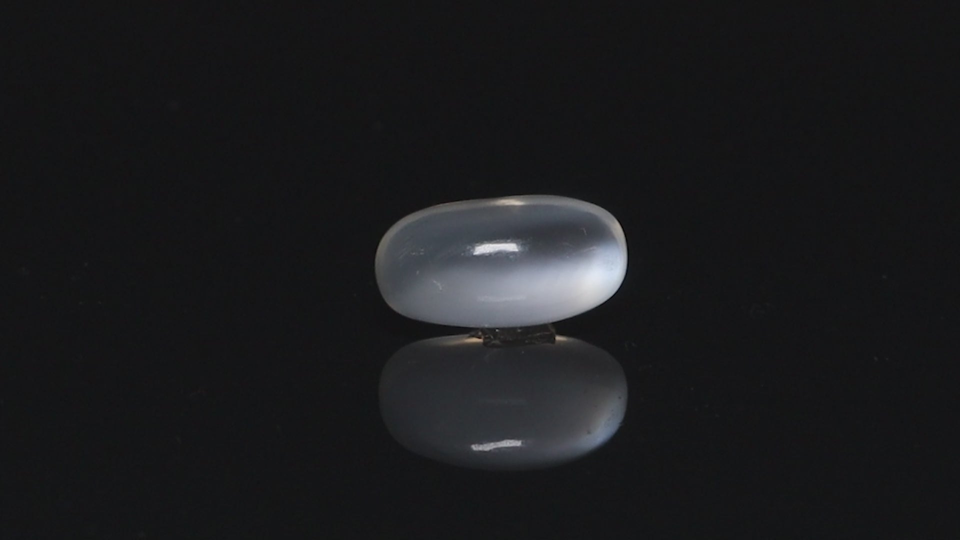 White Moonstone - 13.25 Carats