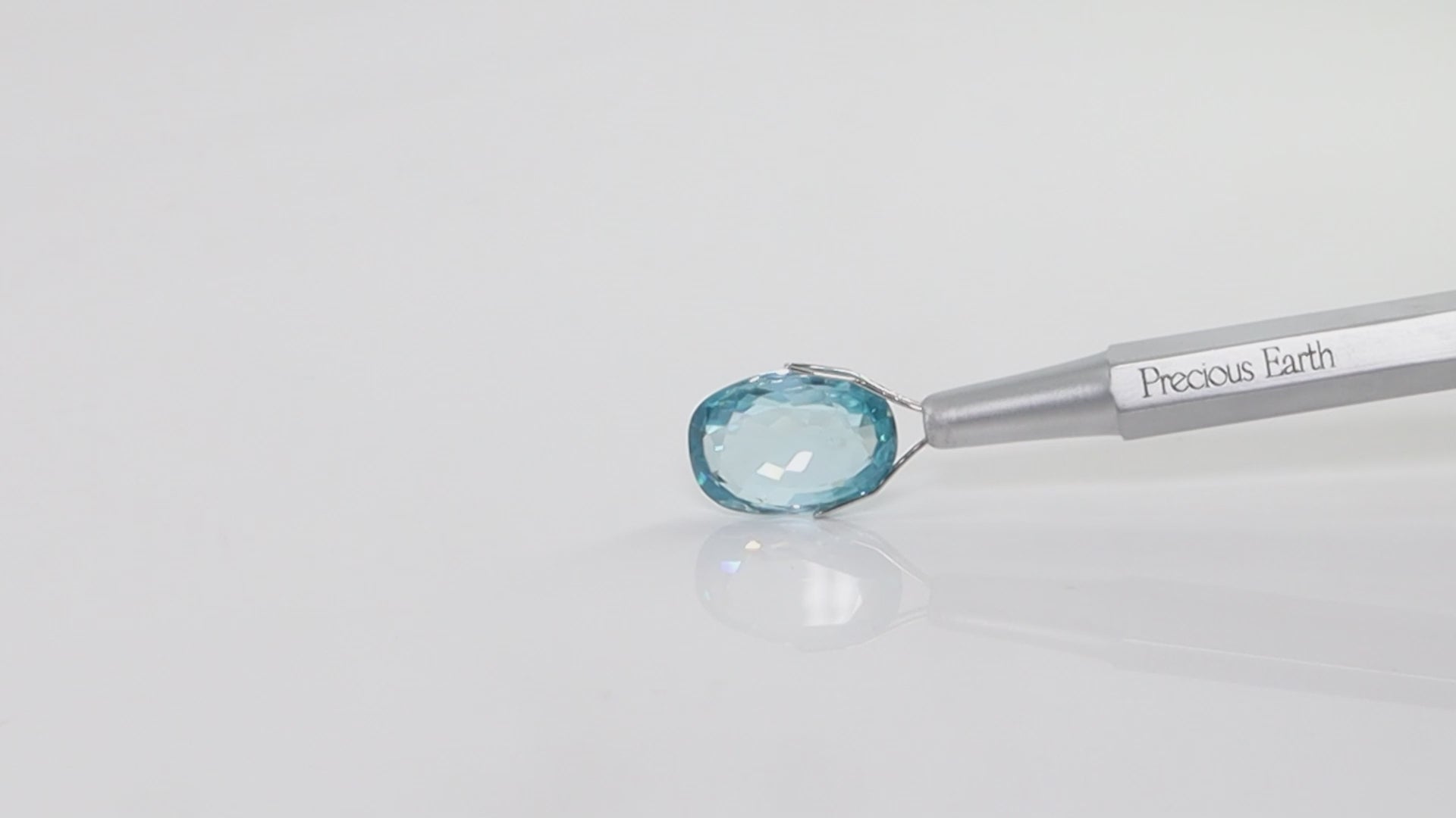 Blue Zircon - 12.58 Carats