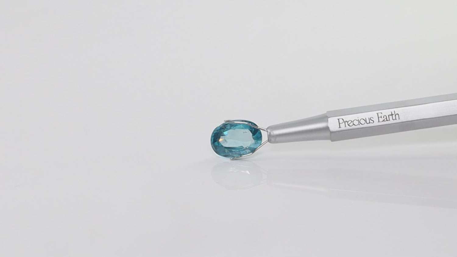 Blue Zircon - 5.62 Carats