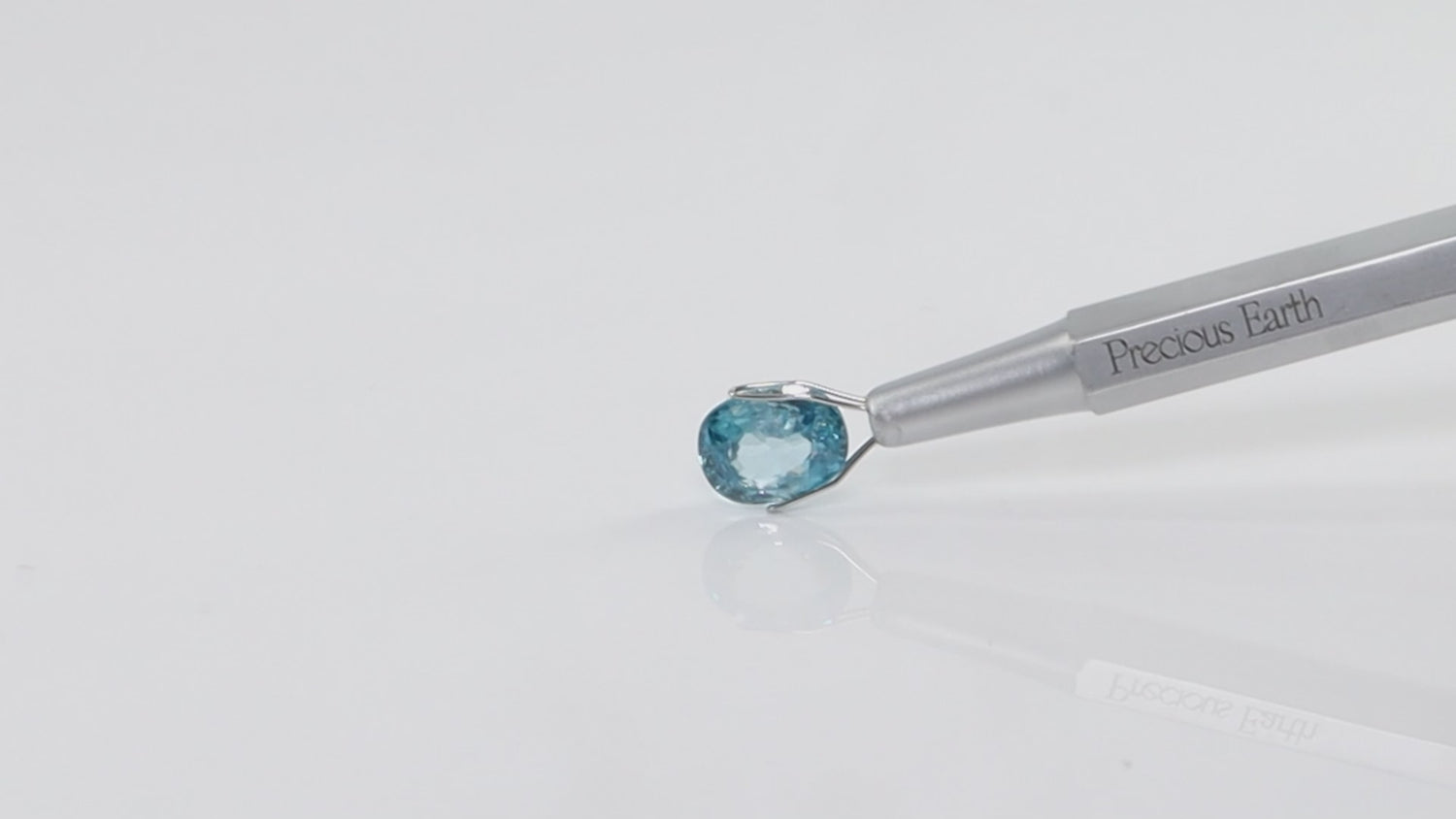 Blue Zircon - 5.53 Carats