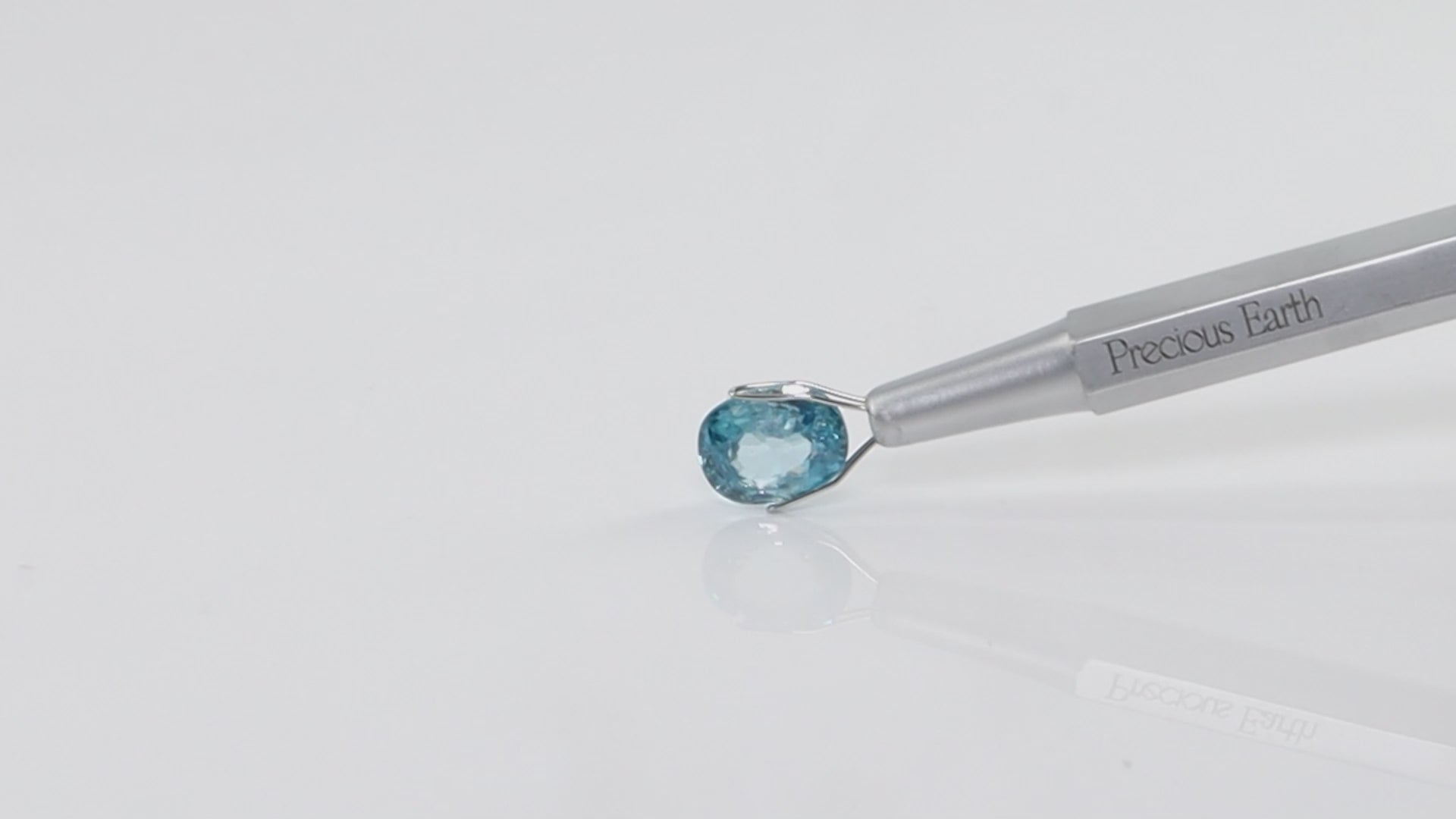 Blue Zircon - 5.53 Carats