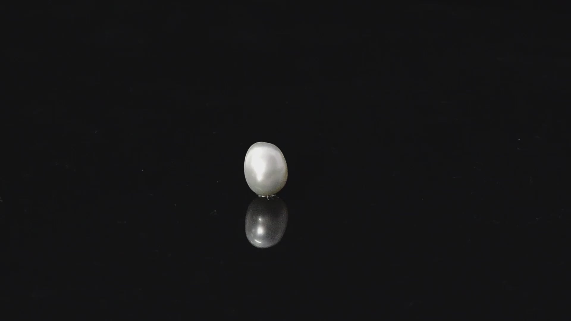 Keshi Pearl - 6.35 Carats